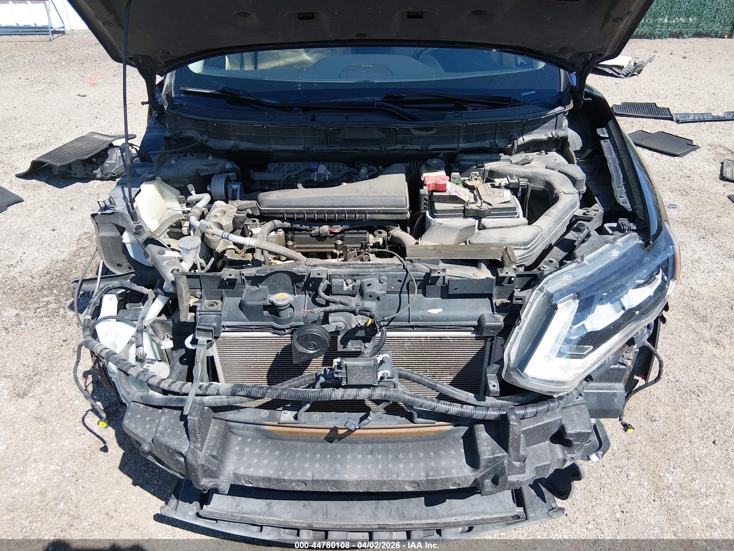 NISSAN ROGUE image 10
