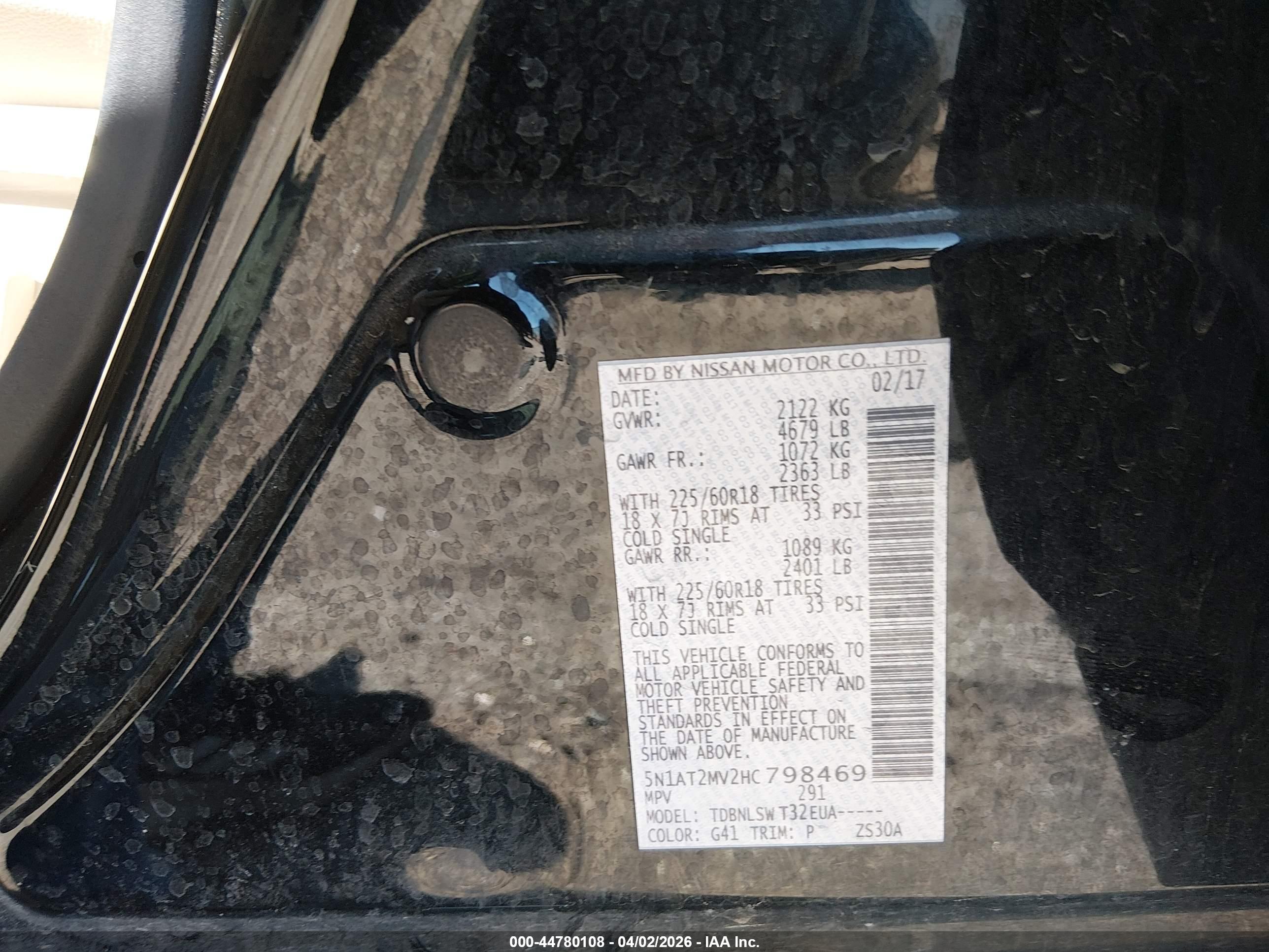 NISSAN ROGUE image 9