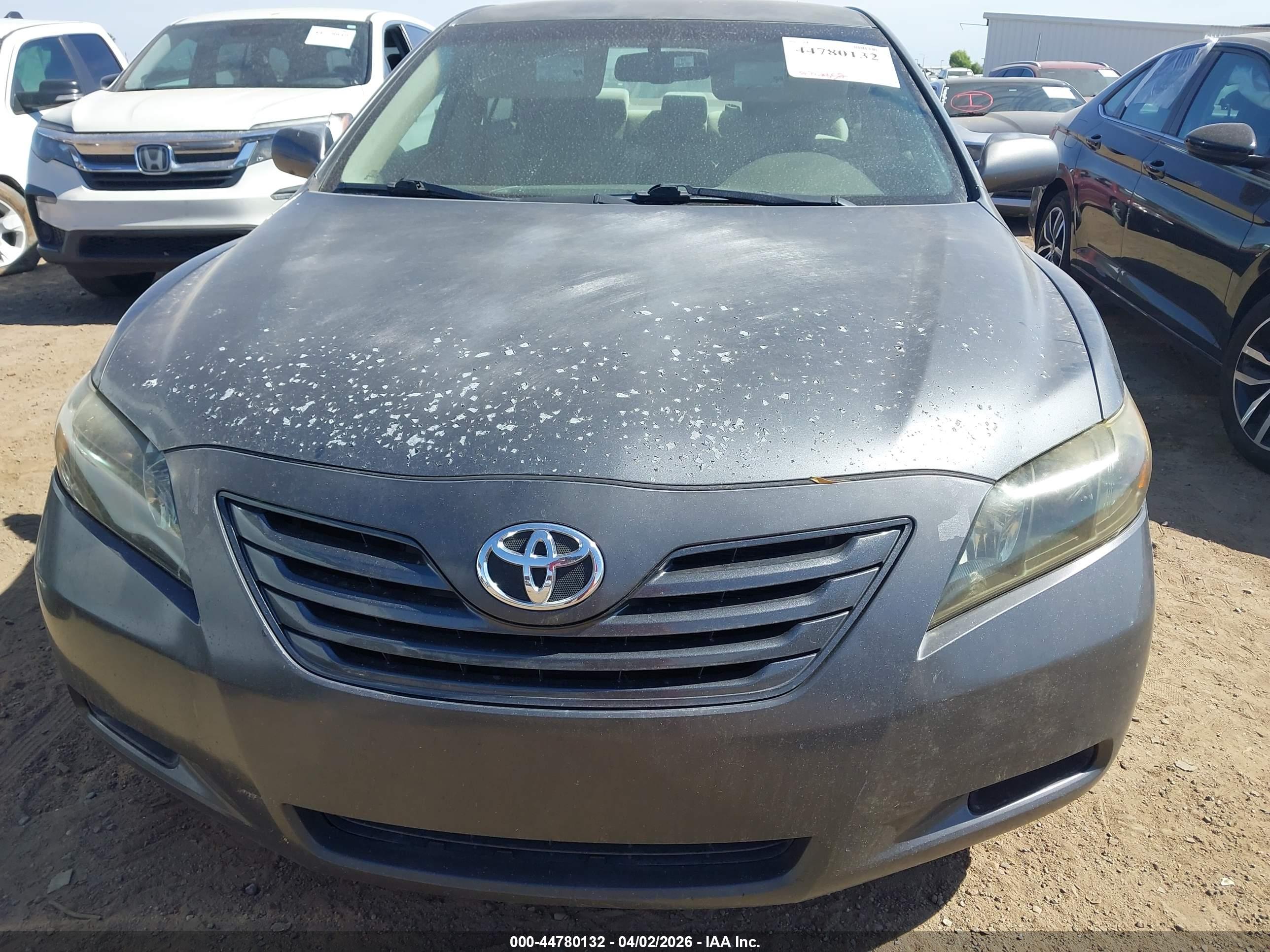 TOYOTA CAMRY image 6