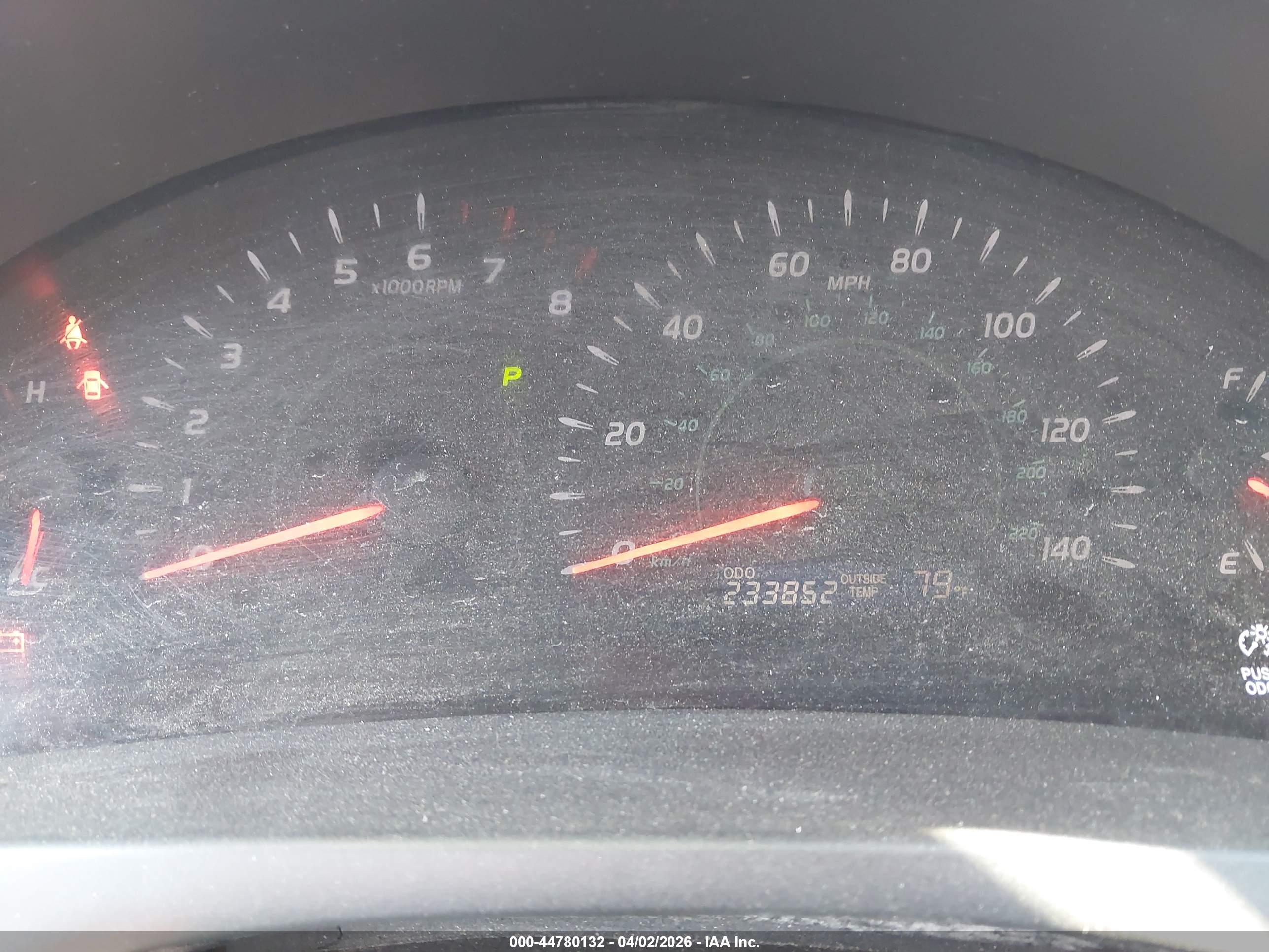 TOYOTA CAMRY image 7