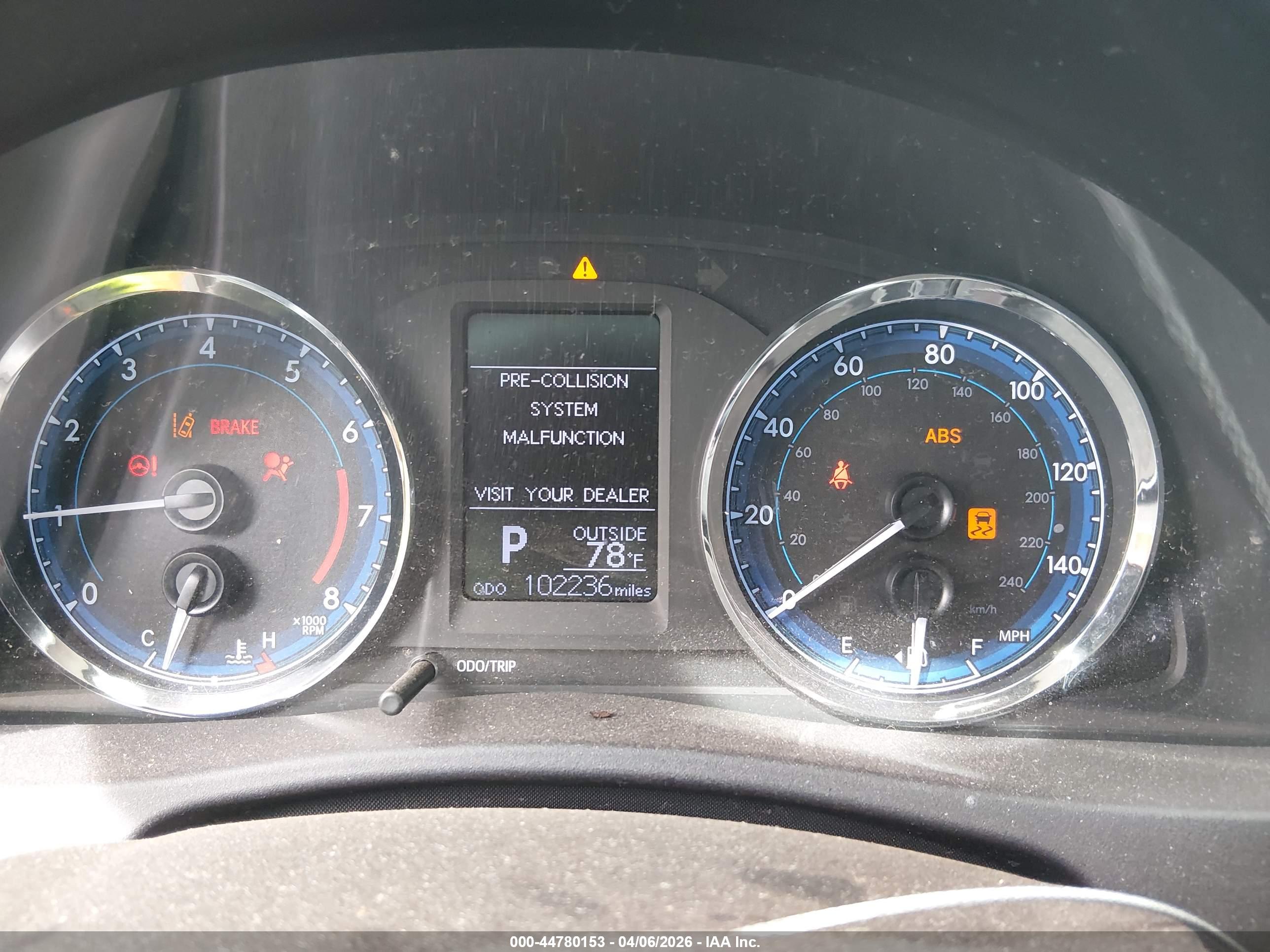 TOYOTA COROLLA image 7