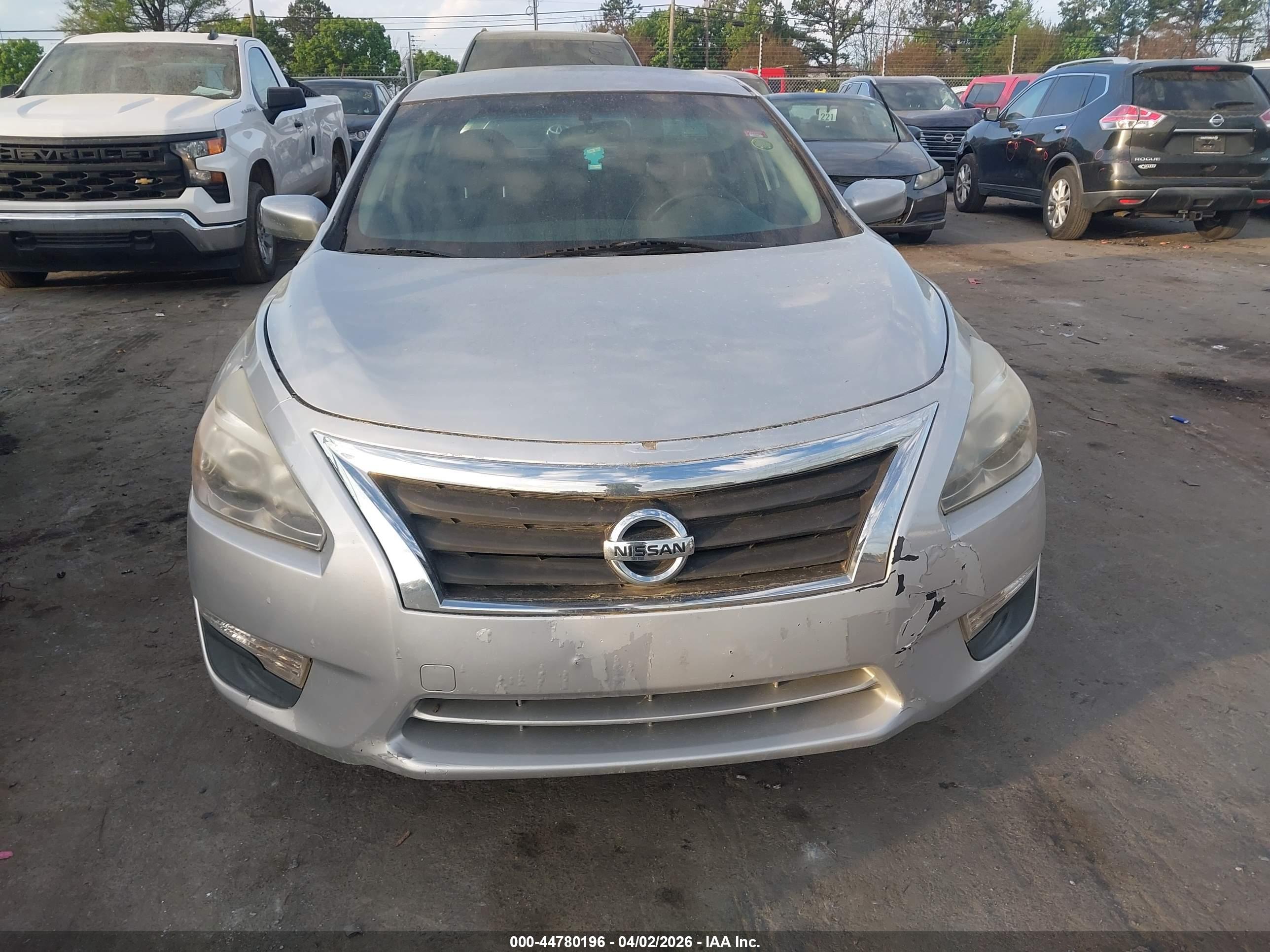 NISSAN ALTIMA image 6