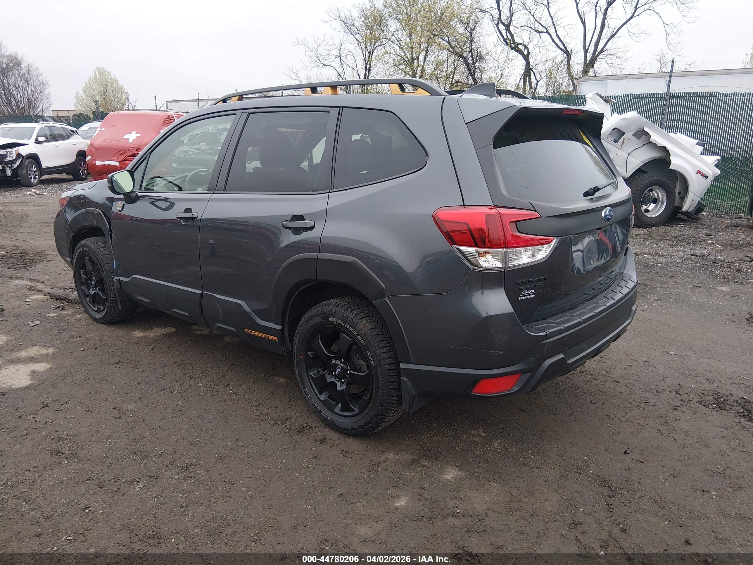 SUBARU FORESTER image 3