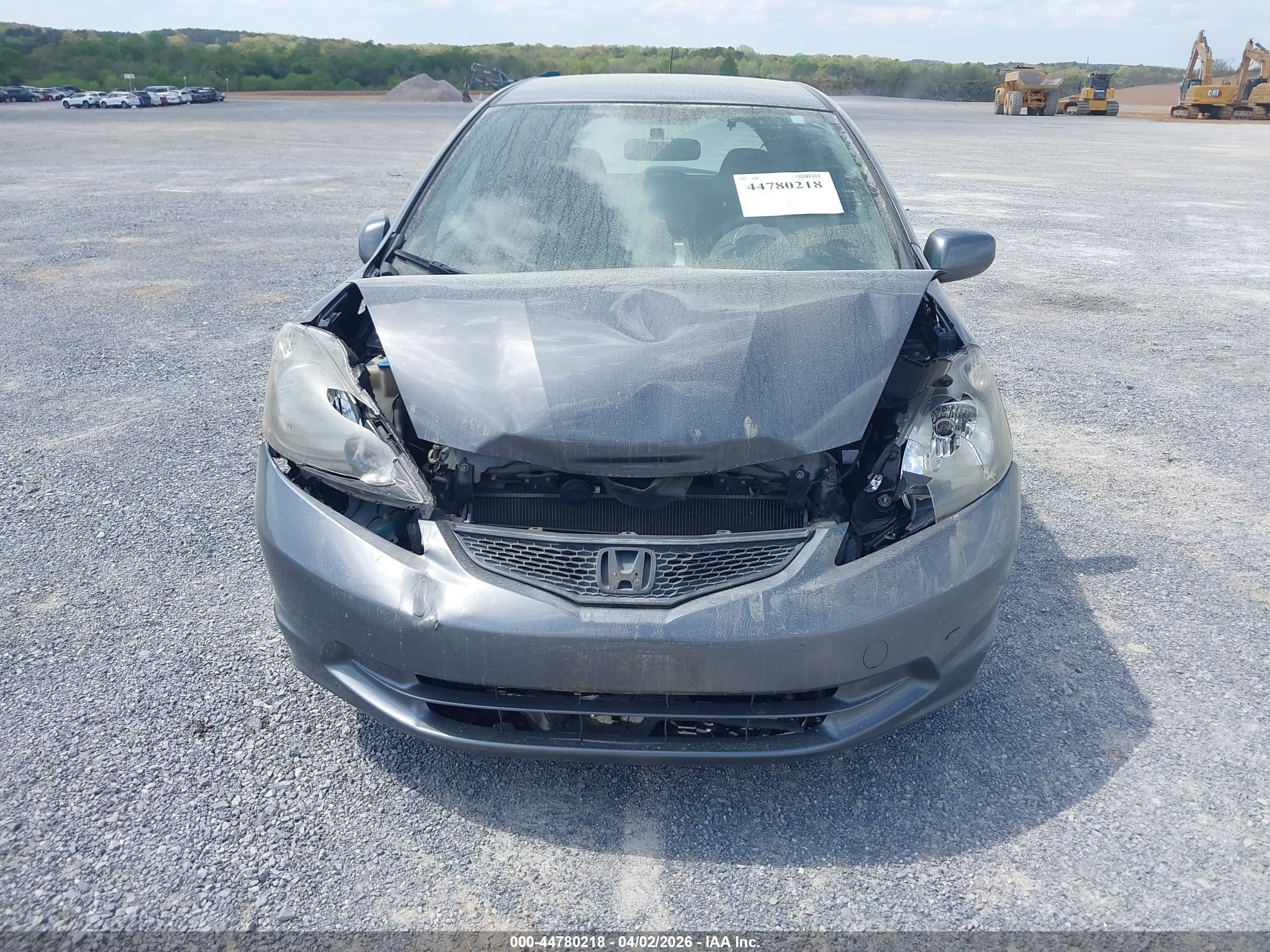 HONDA FIT image 6