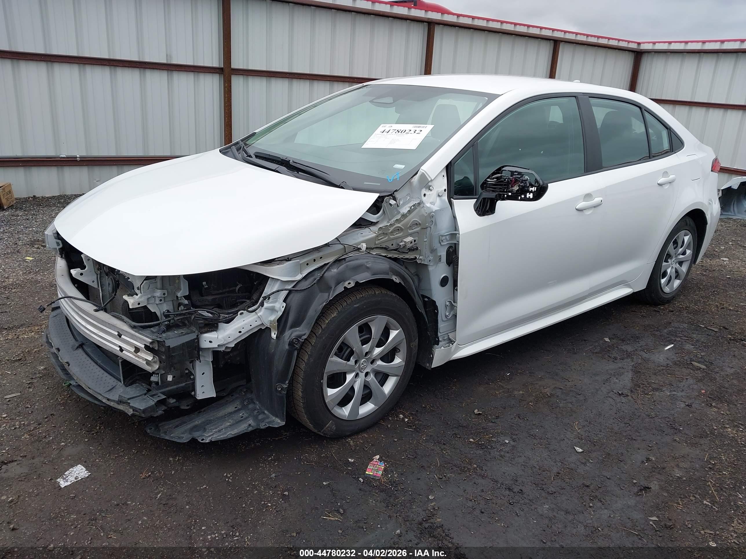TOYOTA COROLLA image 2