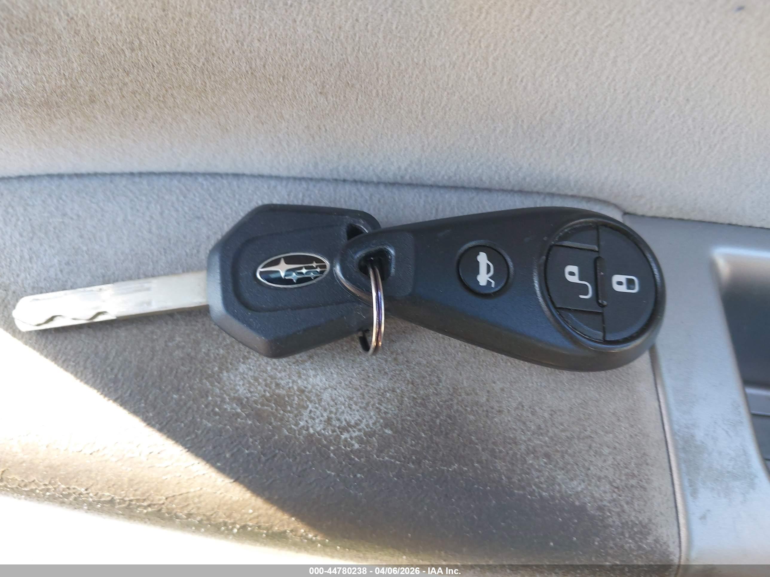SUBARU FORESTER image 11