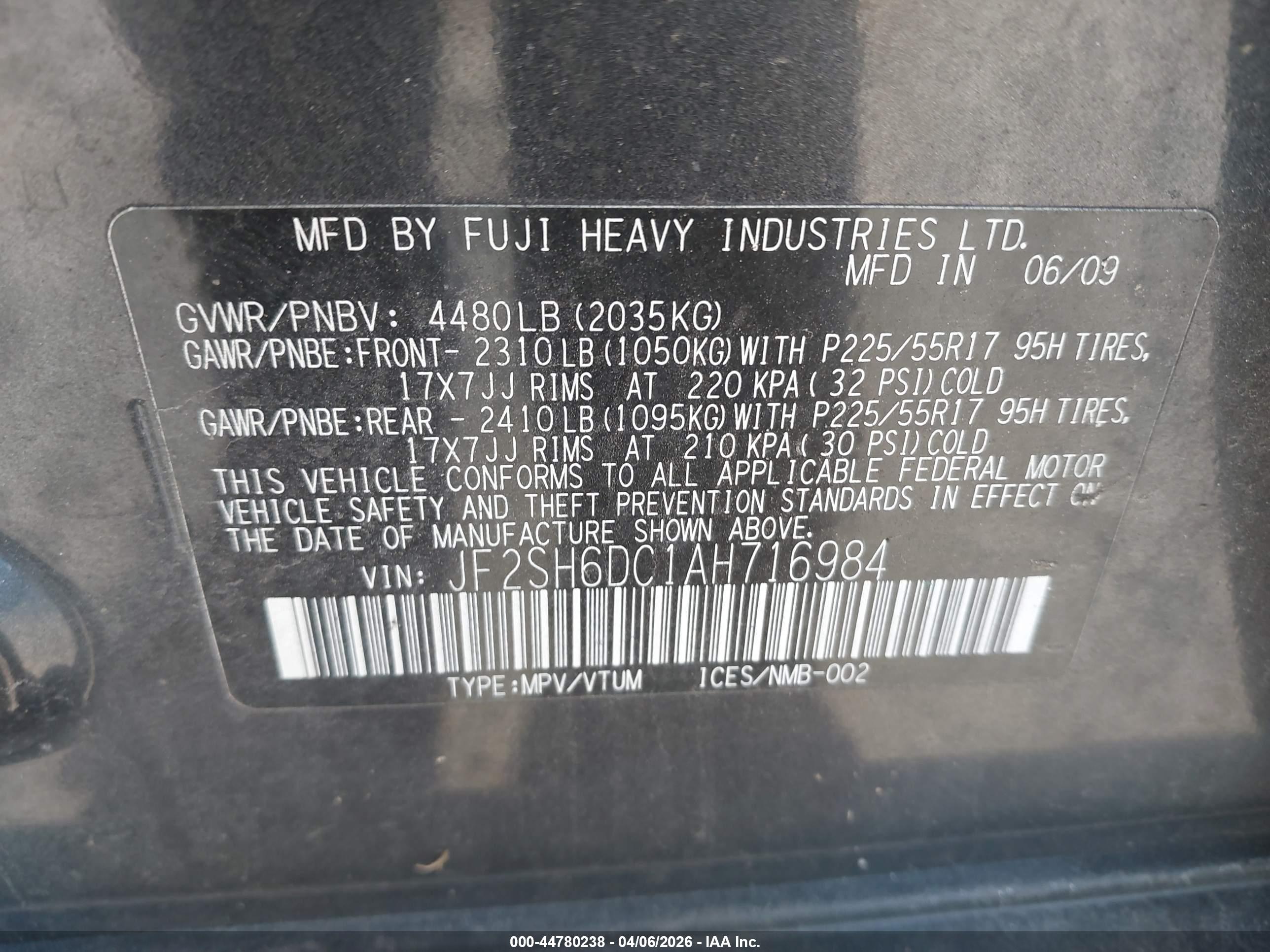 SUBARU FORESTER image 9