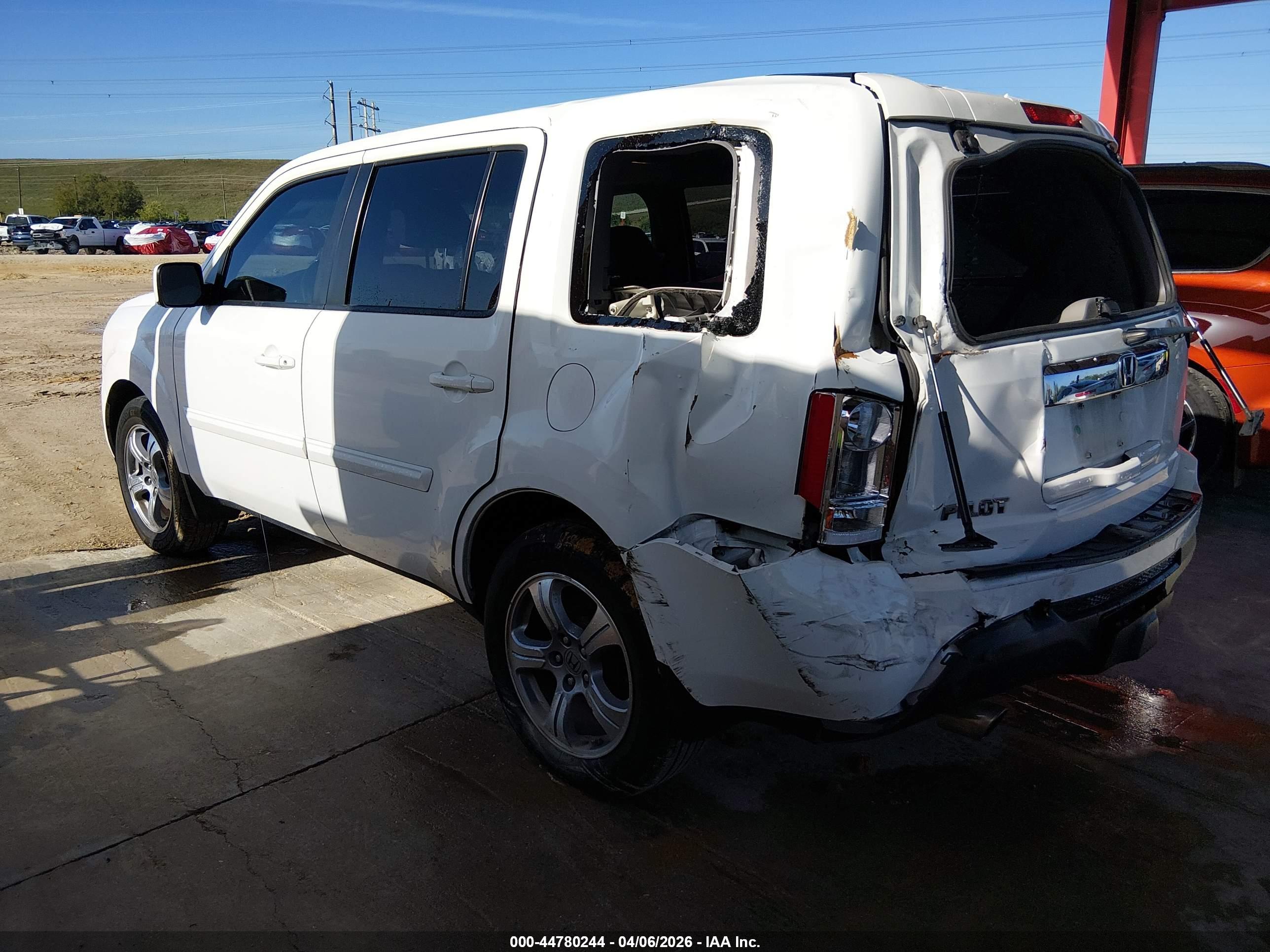 HONDA PILOT image 3