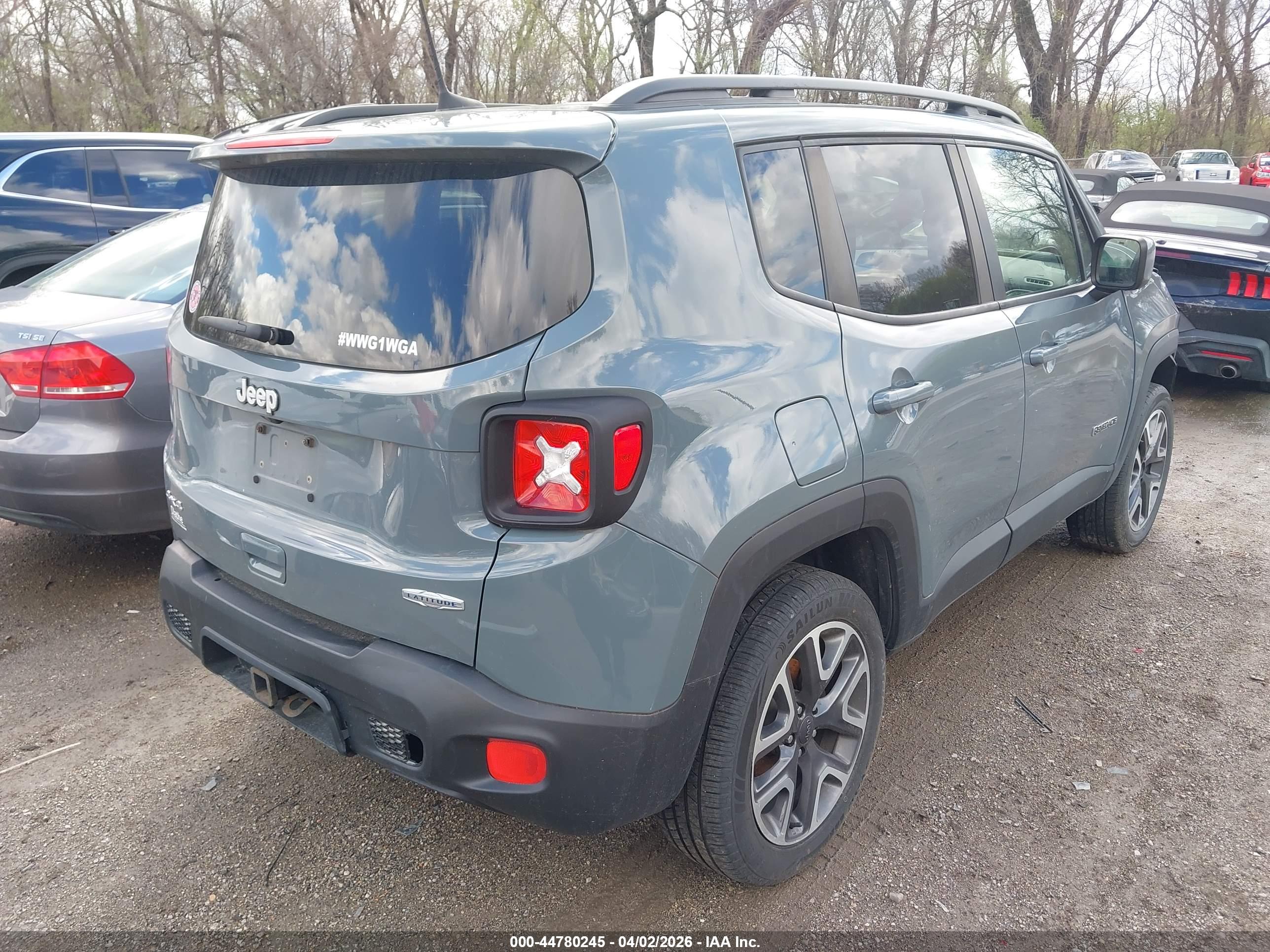 JEEP RENEGADE image 4