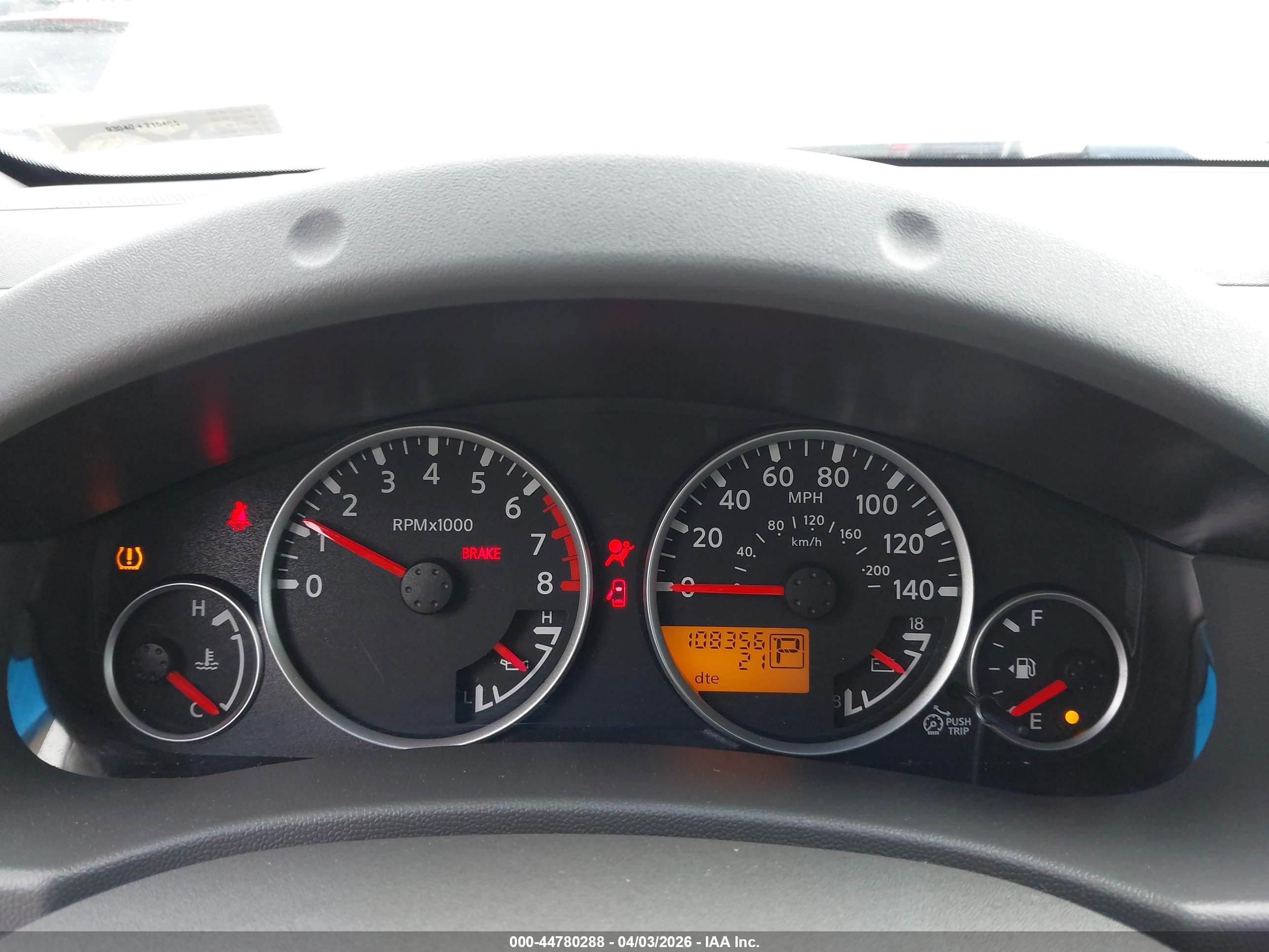 NISSAN FRONTIER image 7