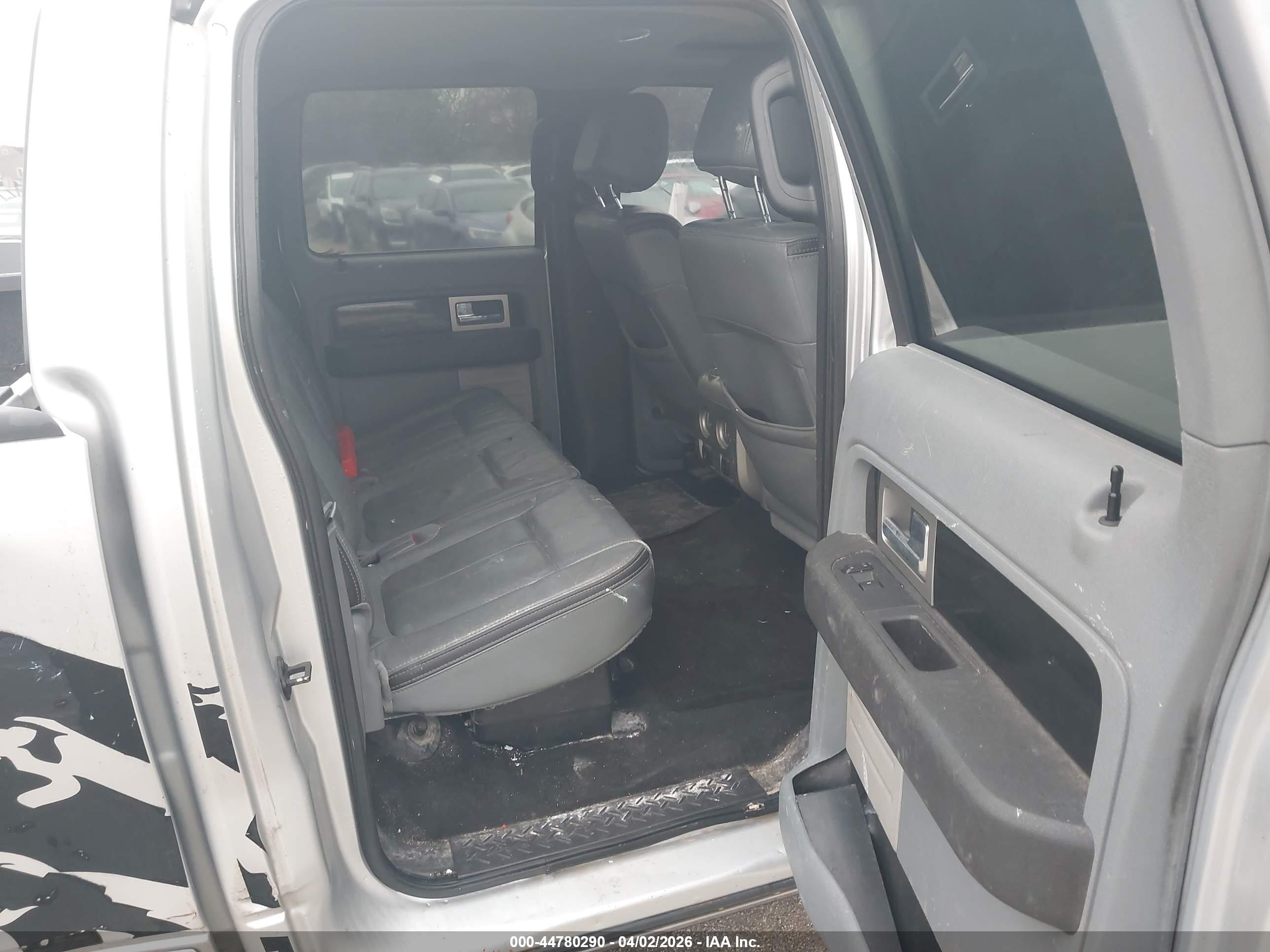 FORD F-150 image 8