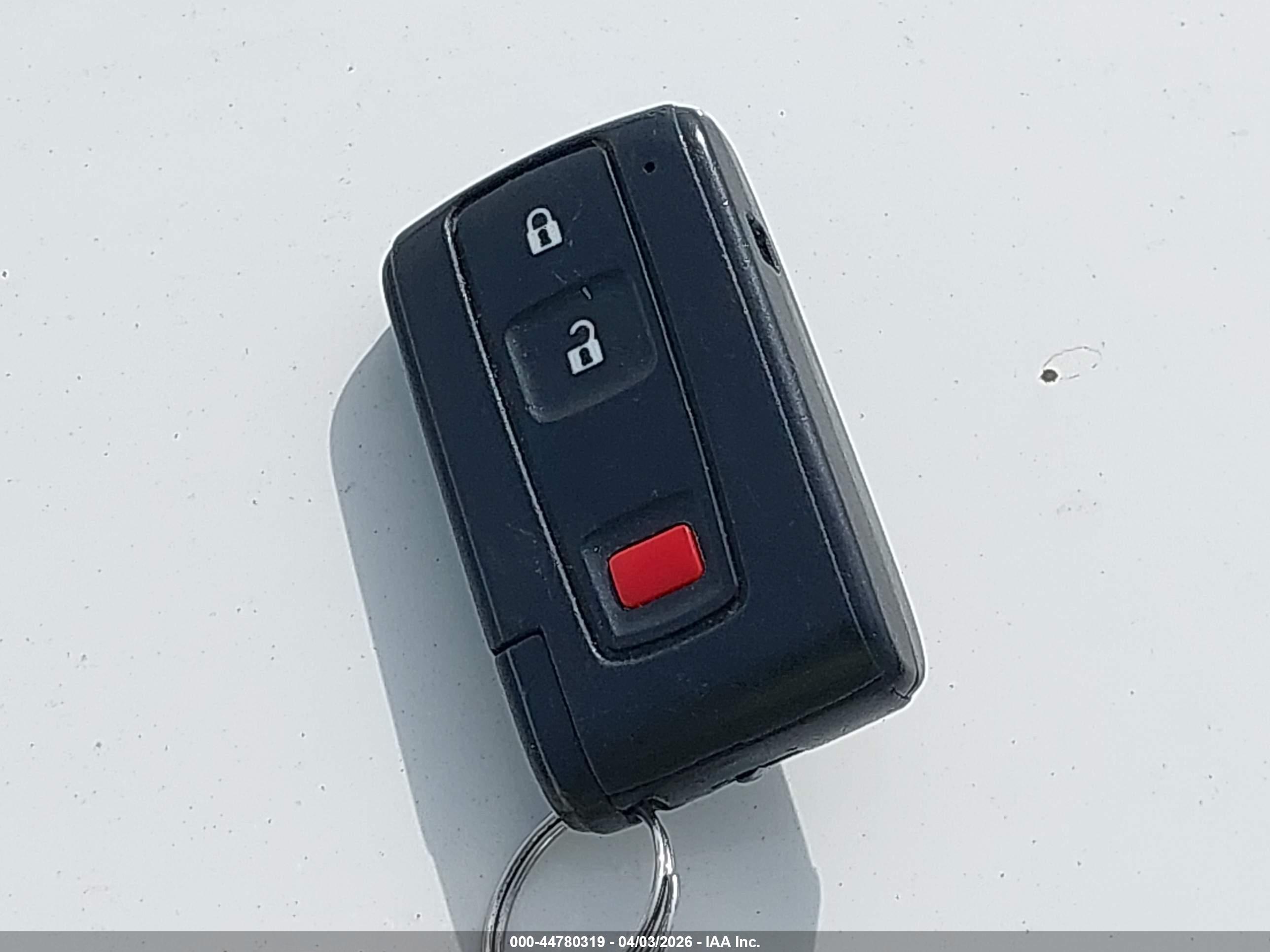 TOYOTA PRIUS image 11