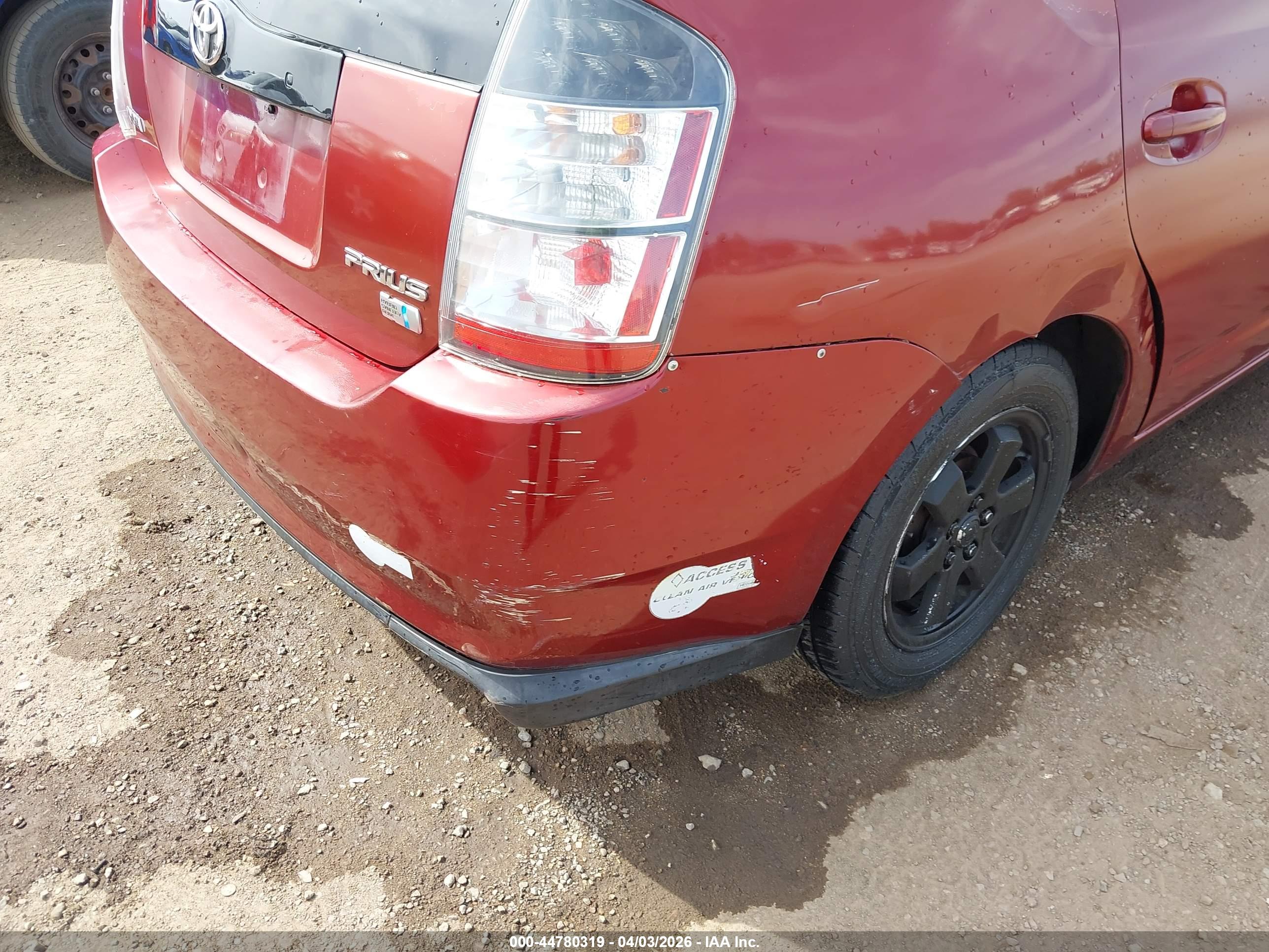 TOYOTA PRIUS image 6