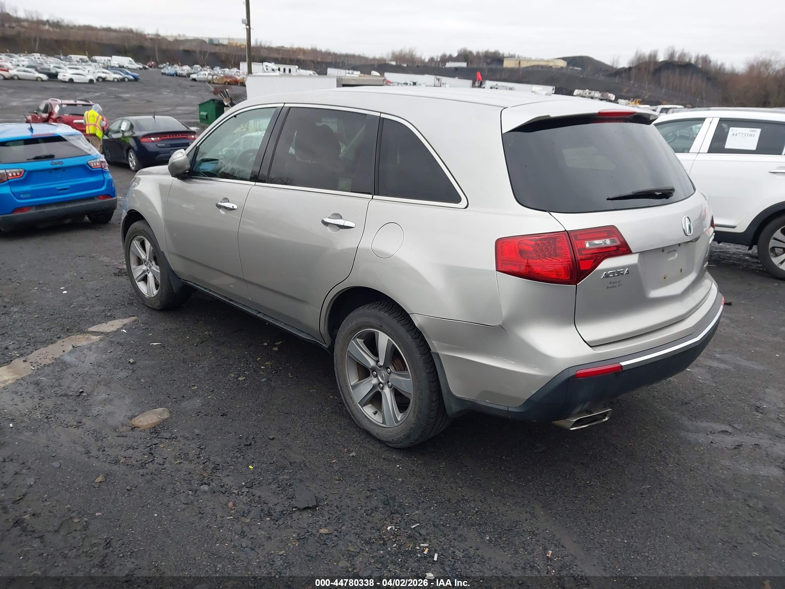 ACURA MDX image 3
