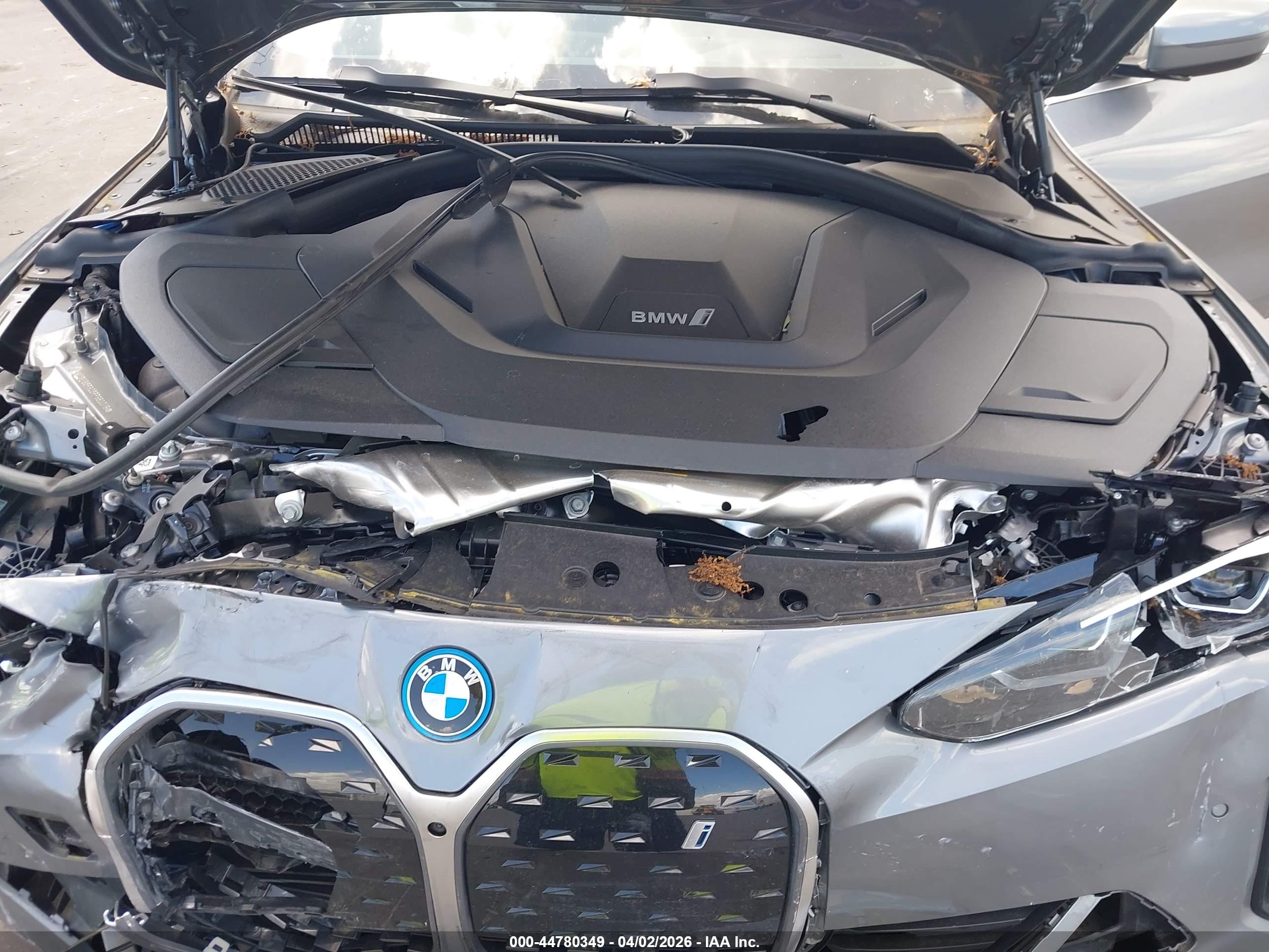 BMW I4 image 10