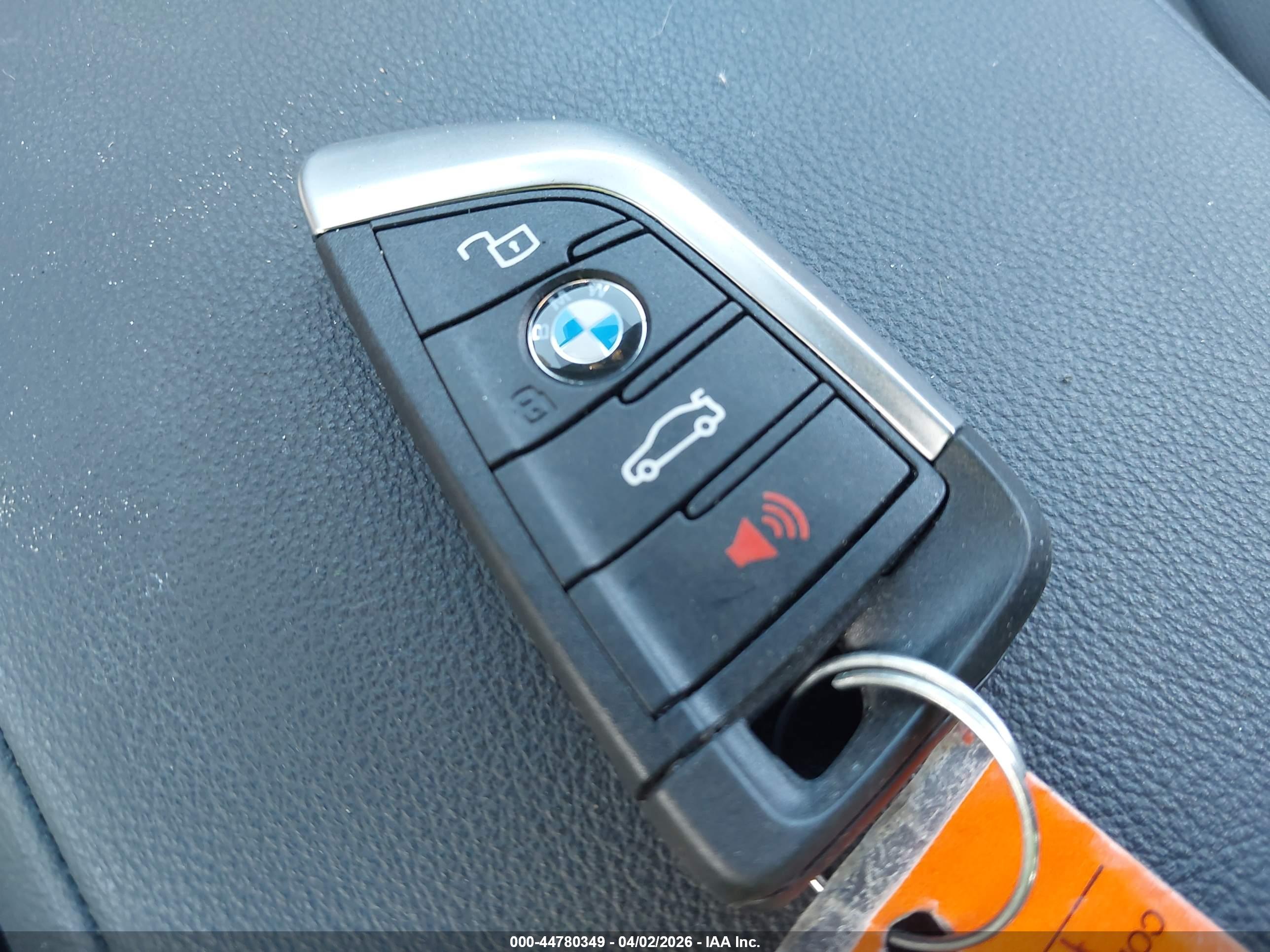 BMW I4 image 11