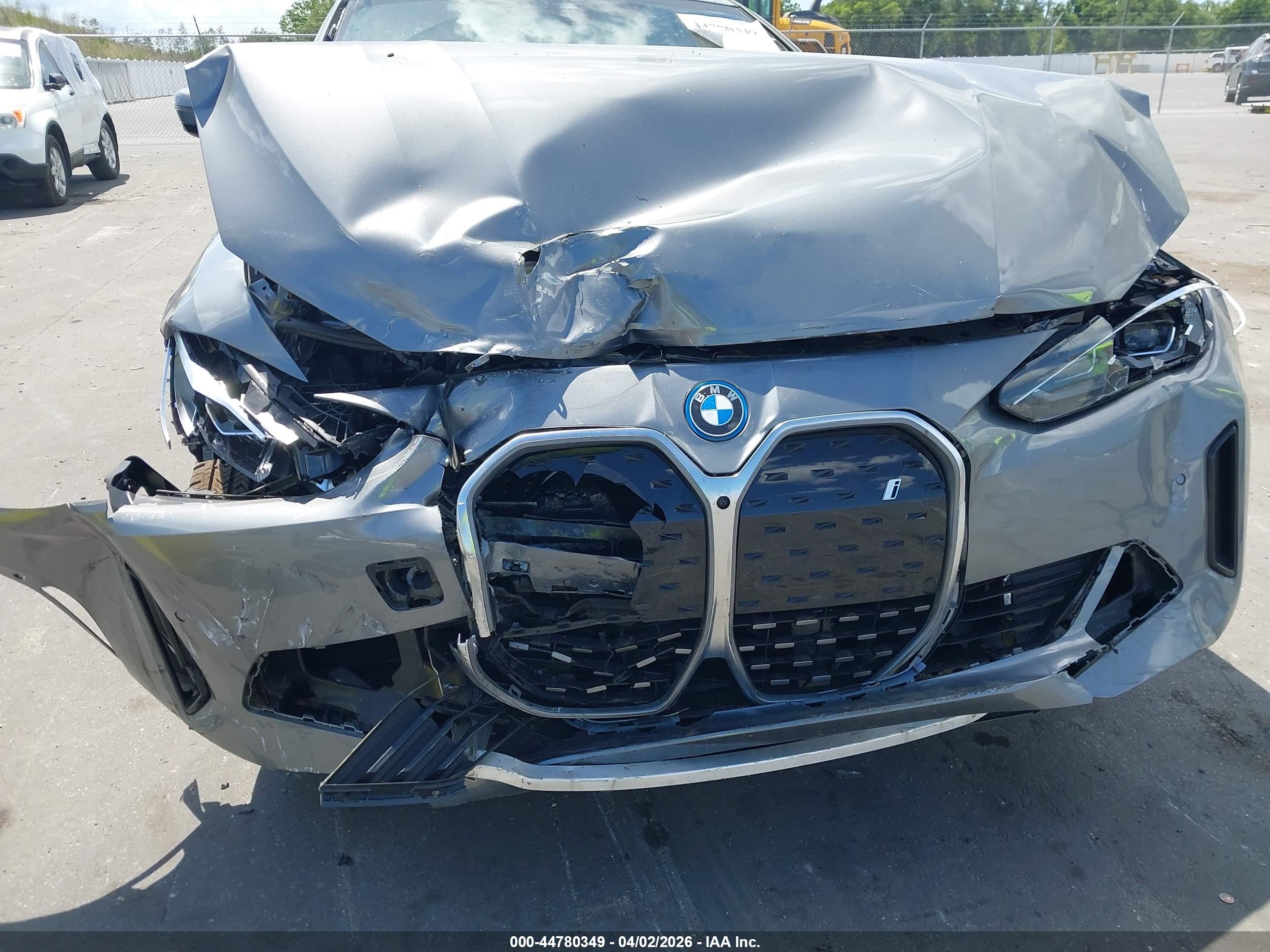 BMW I4 image 6