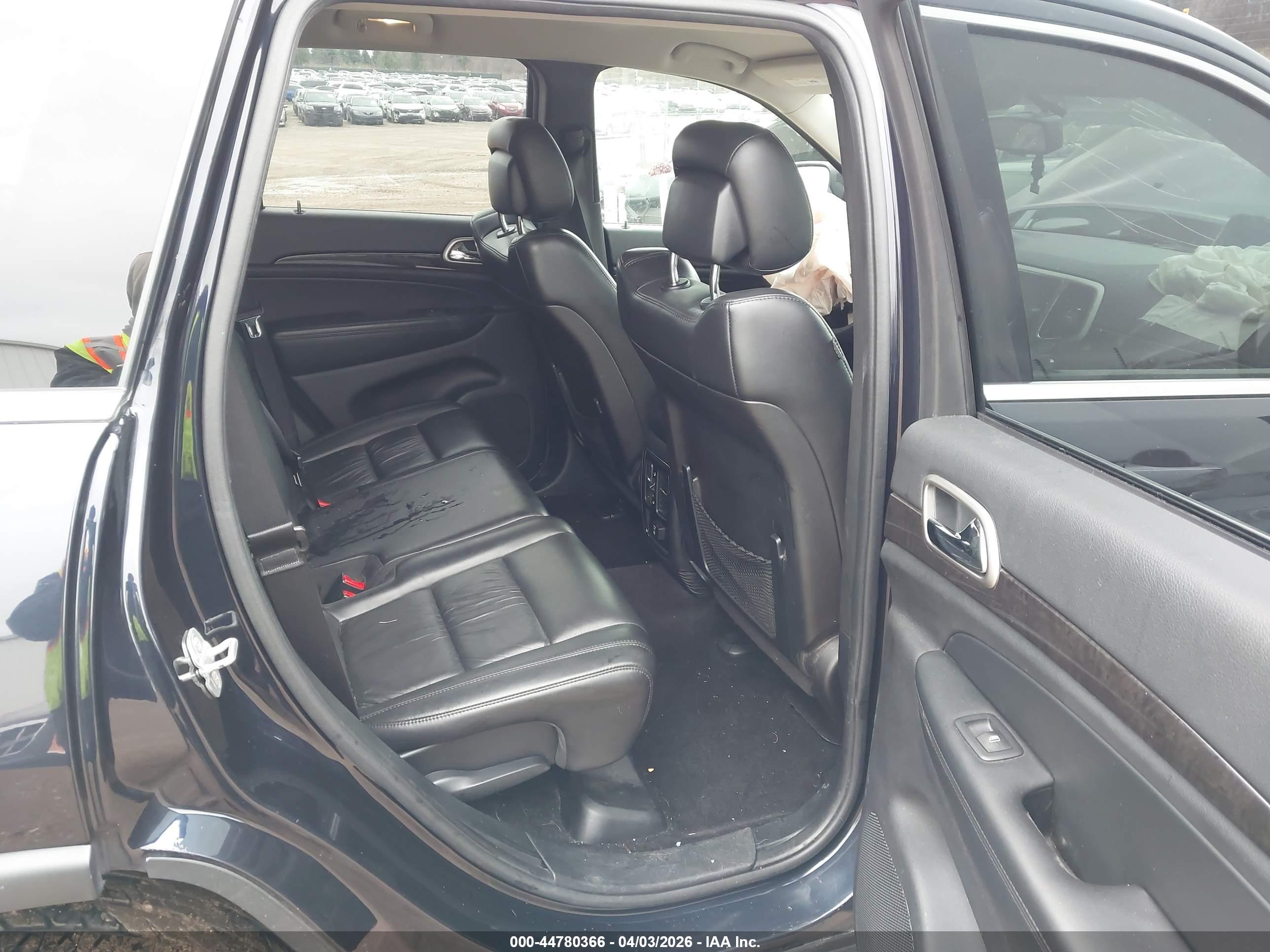 JEEP GRAND image 8