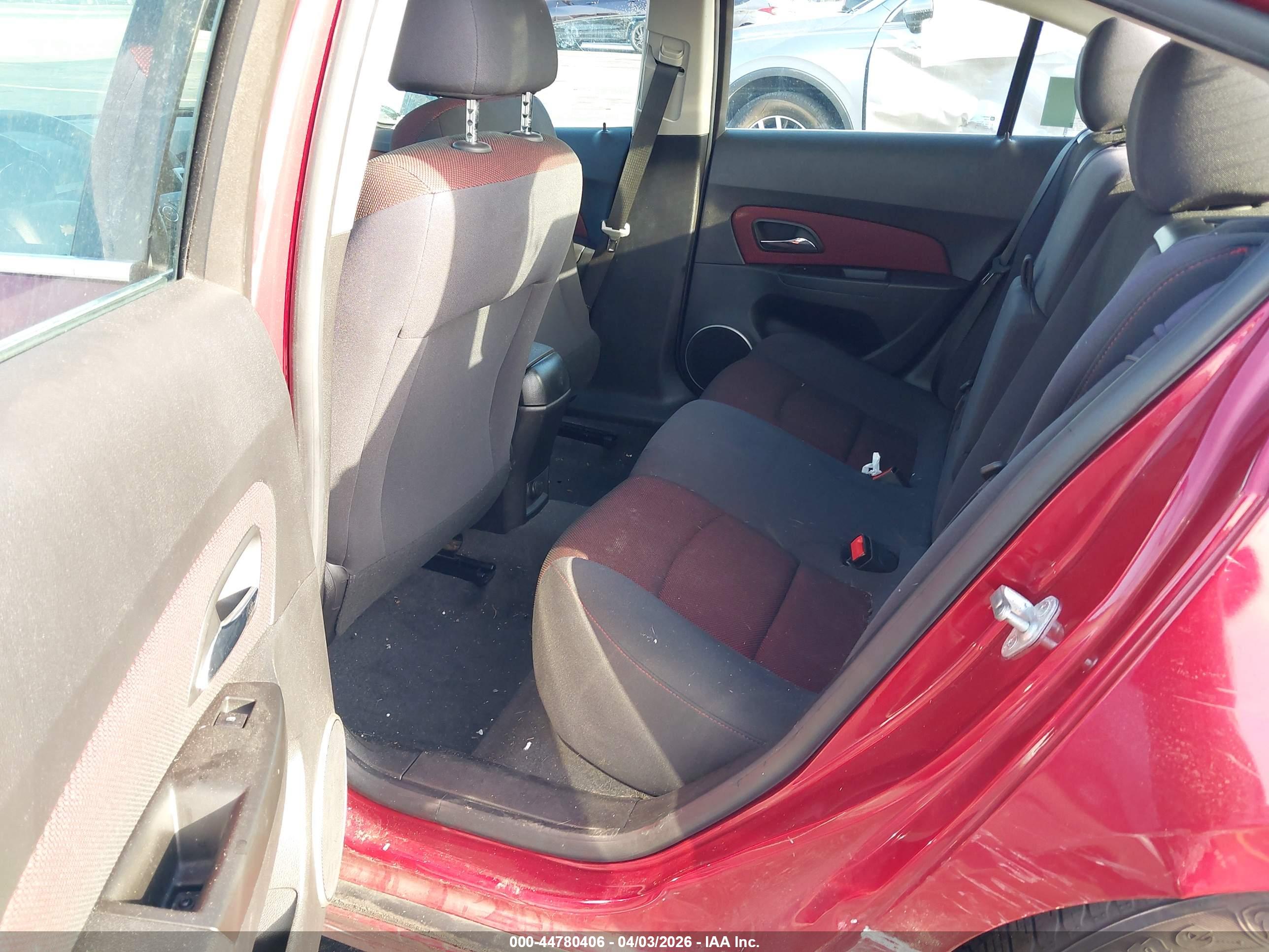 CHEVROLET CRUZE image 8