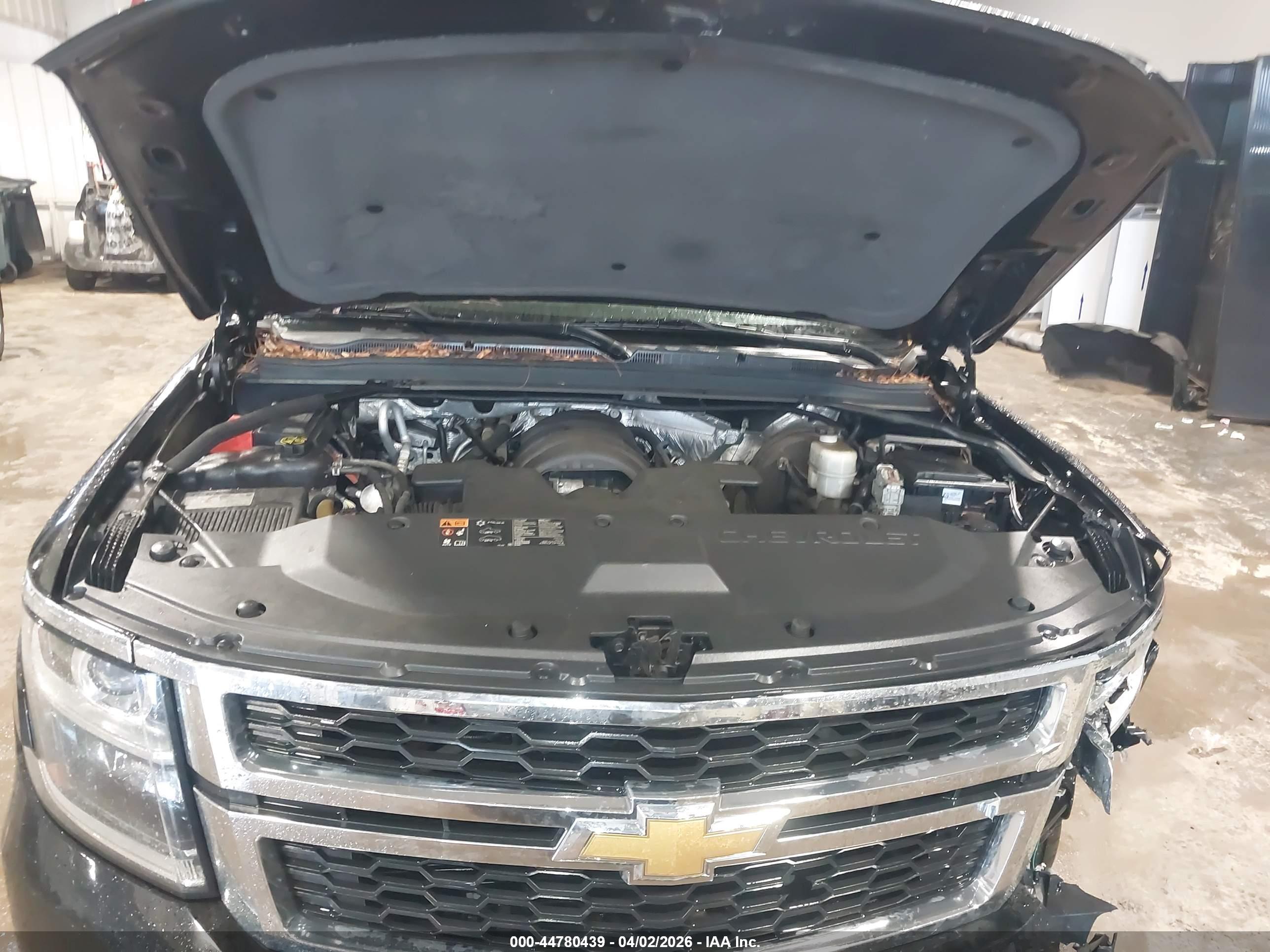 CHEVROLET TAHOE image 10