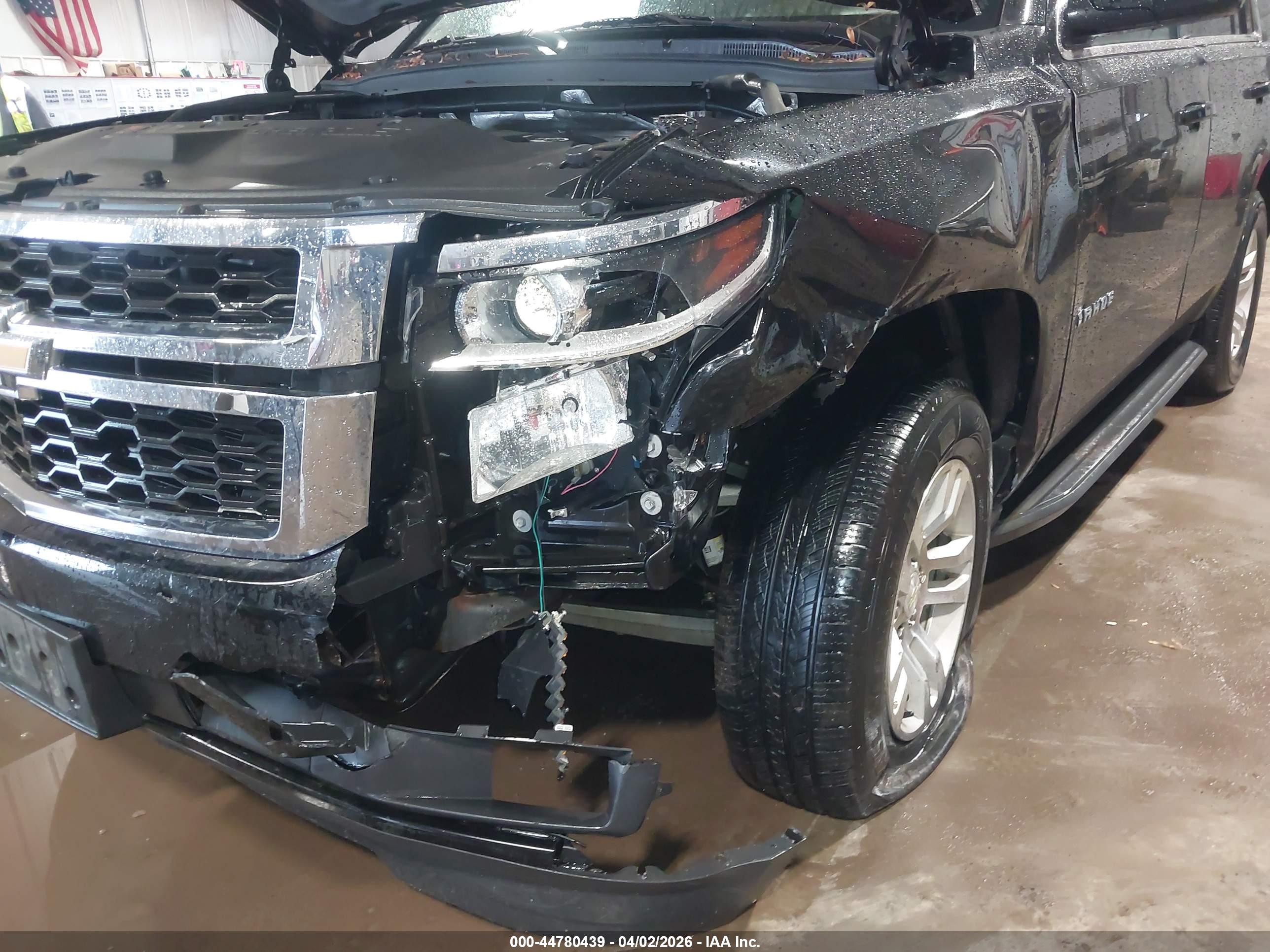 CHEVROLET TAHOE image 6