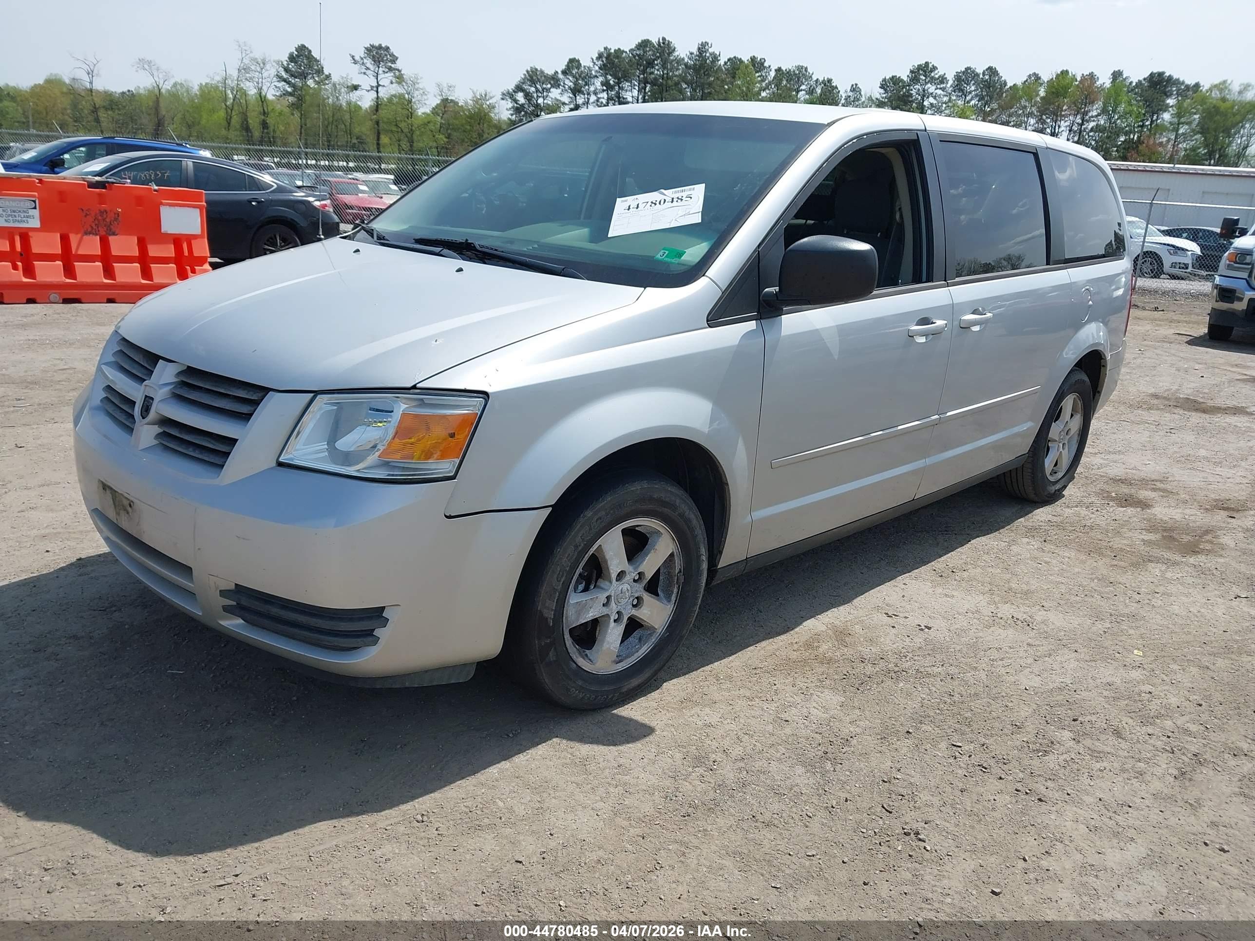 DODGE GRAND image 2