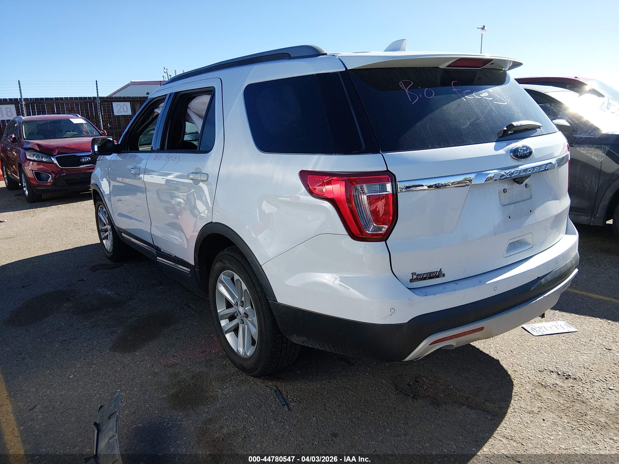 FORD EXPLORER image 3