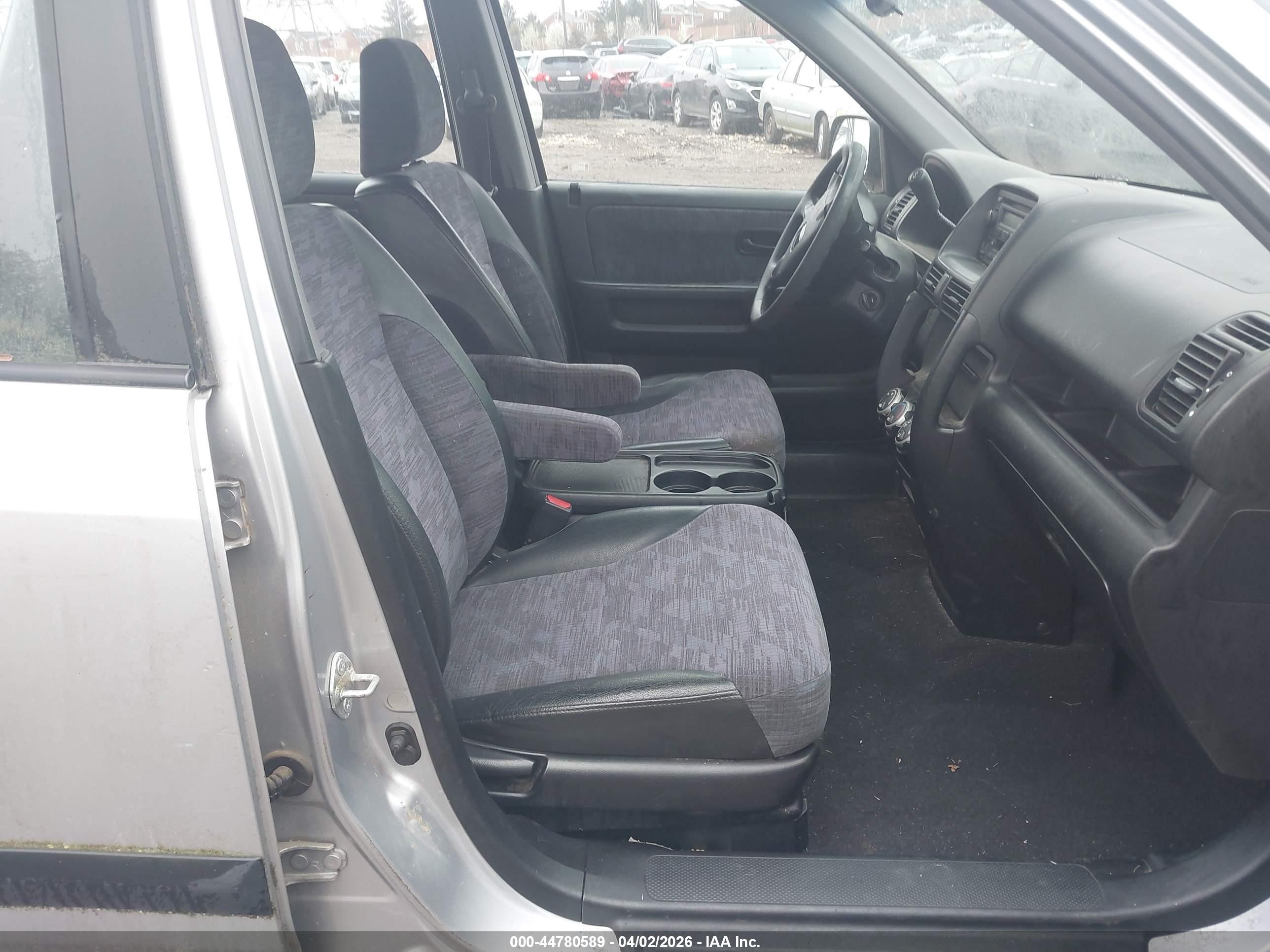 HONDA CR-V image 5