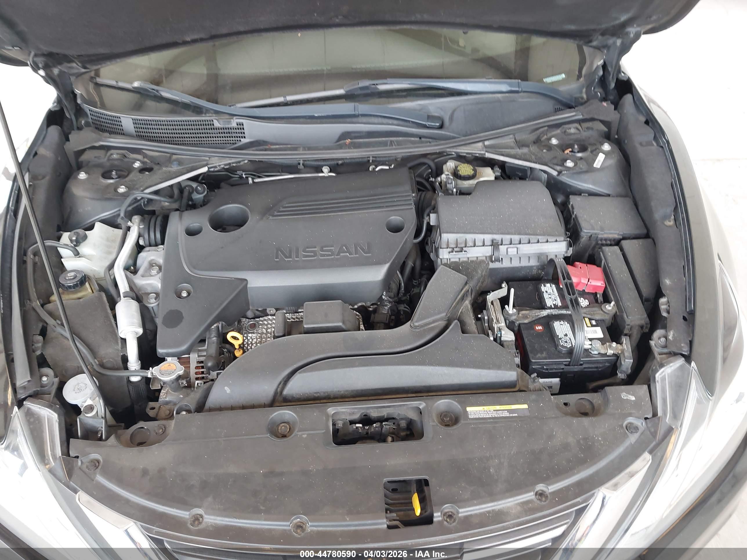 NISSAN ALTIMA image 10