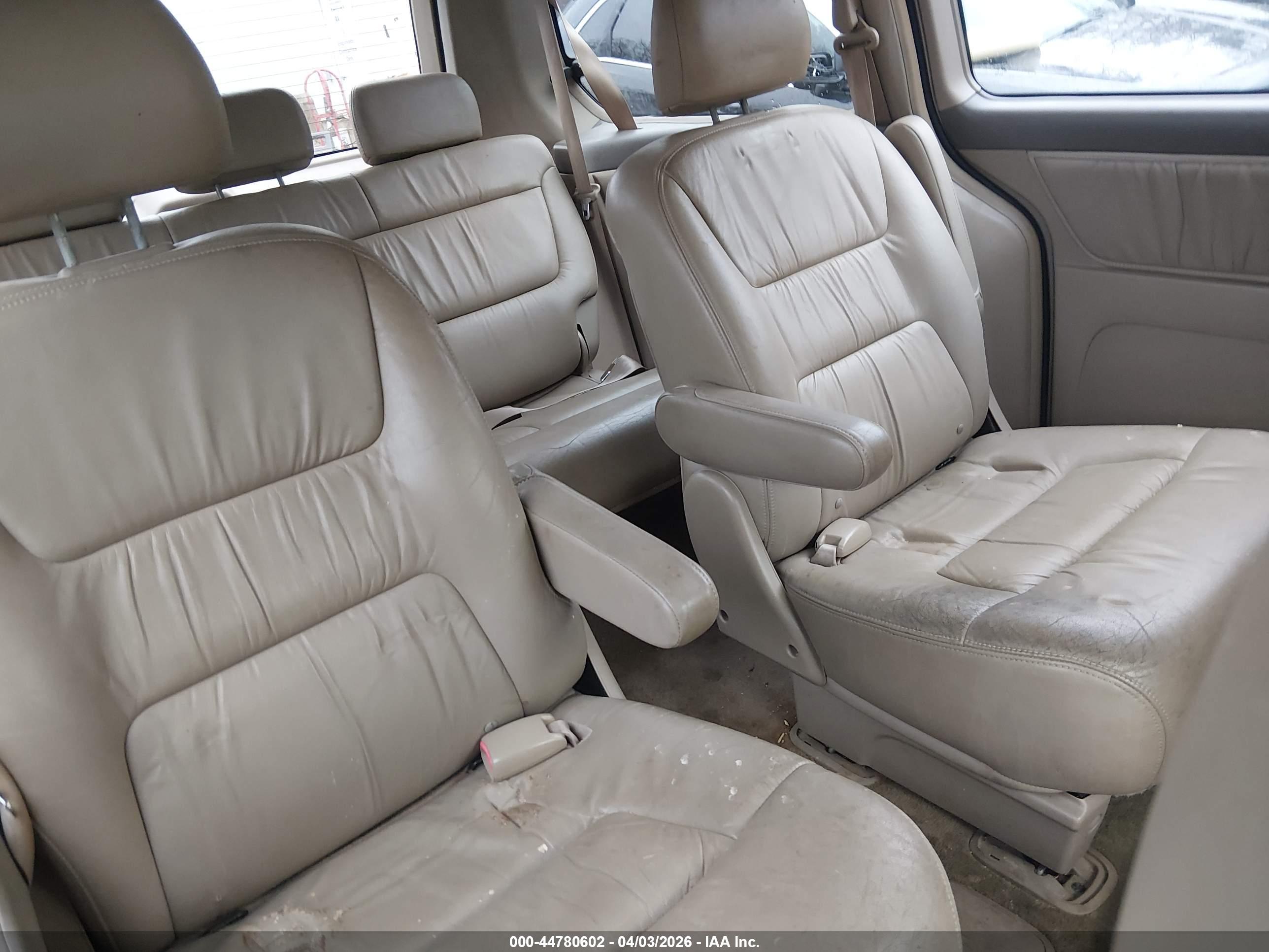 HONDA ODYSSEY image 8