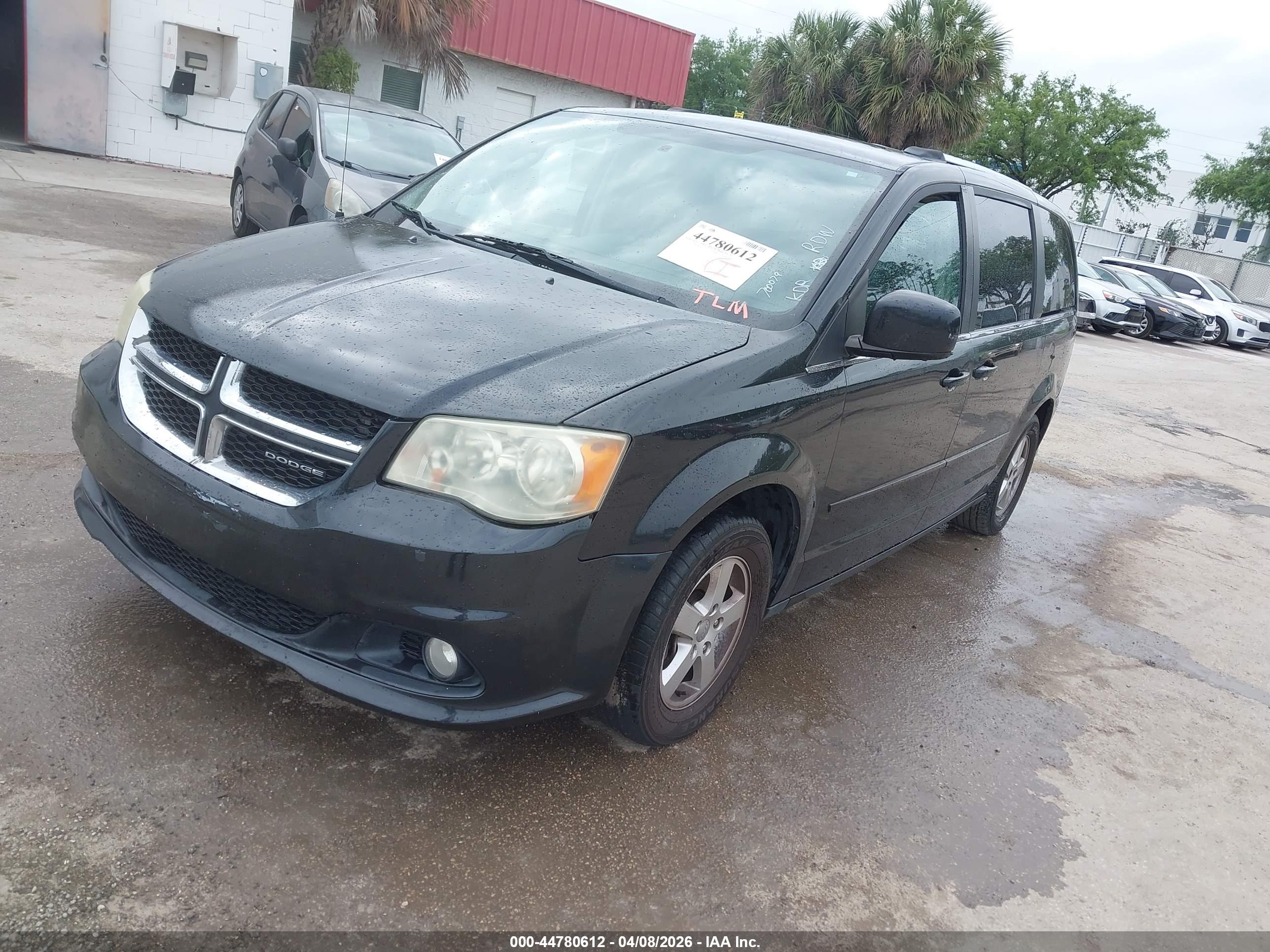 DODGE GRAND image 2
