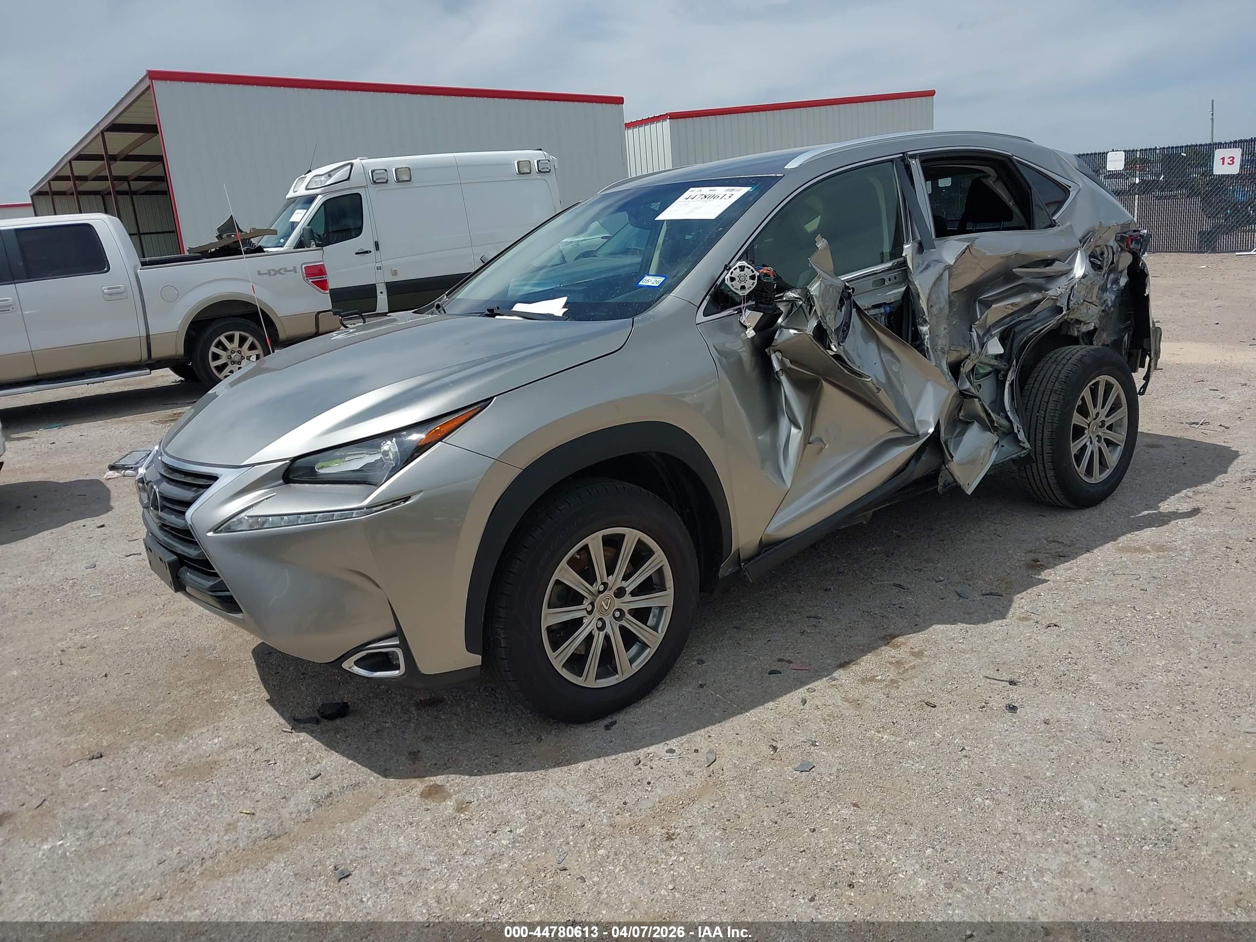 LEXUS NX image 2