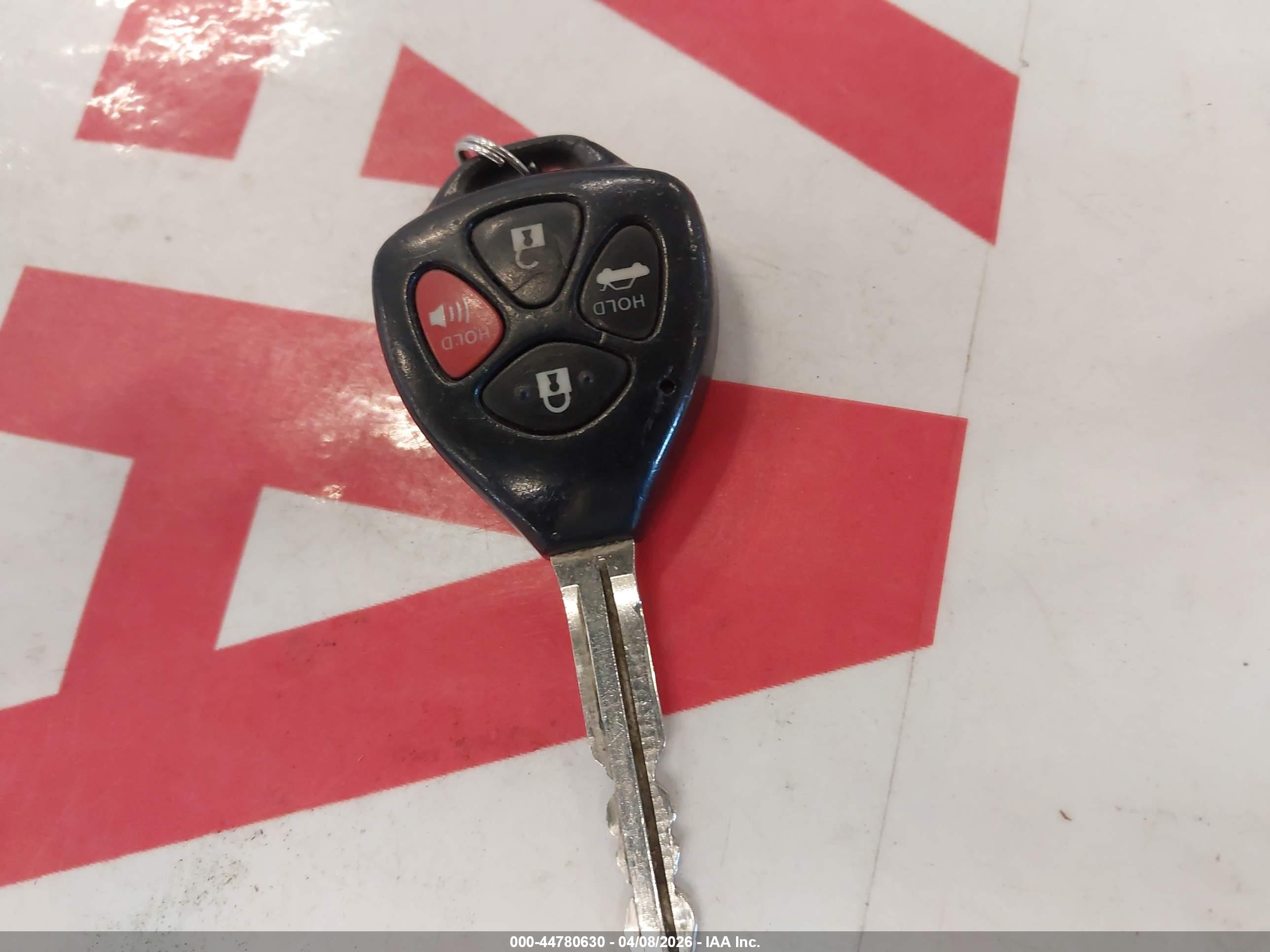 TOYOTA COROLLA image 11