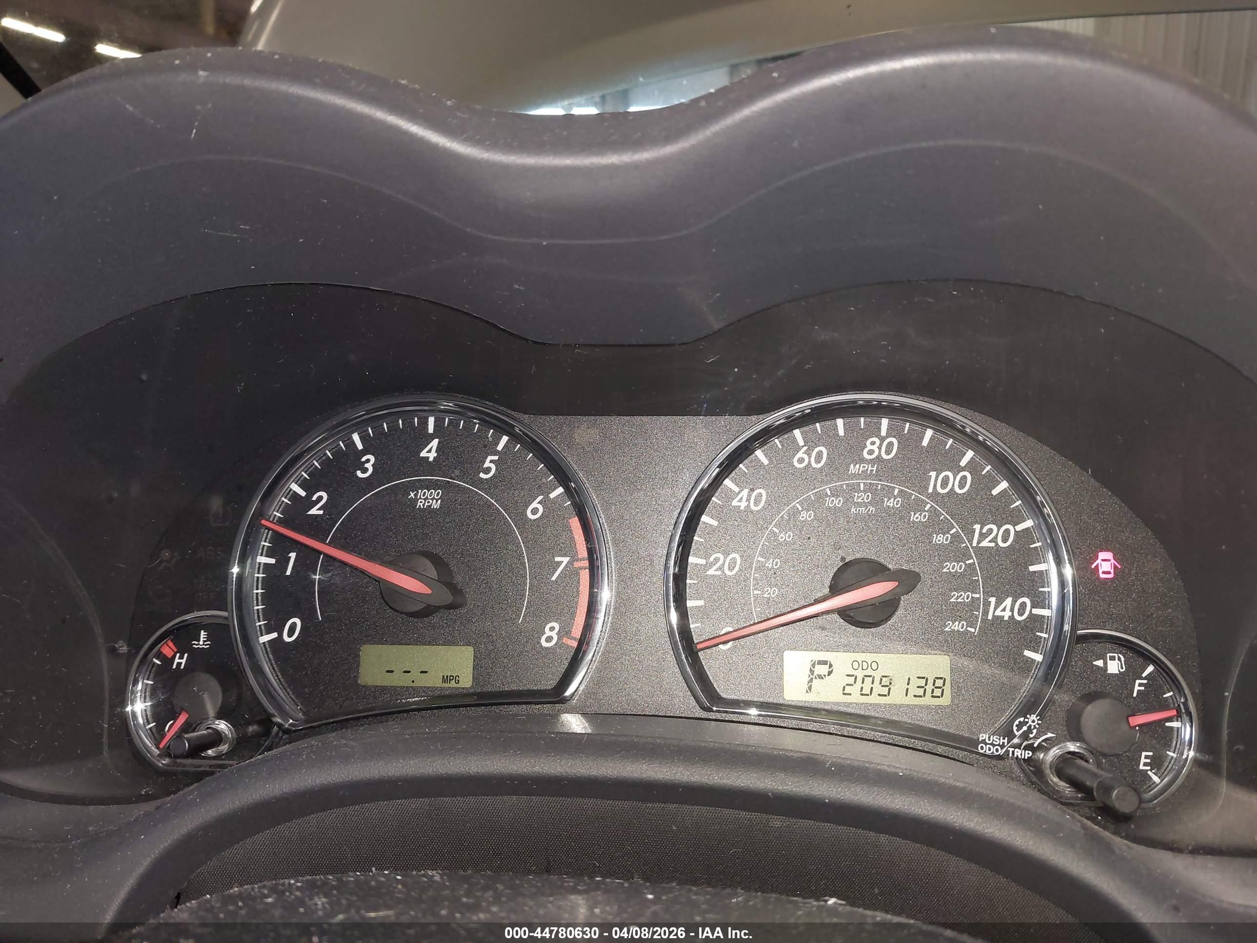 TOYOTA COROLLA image 7