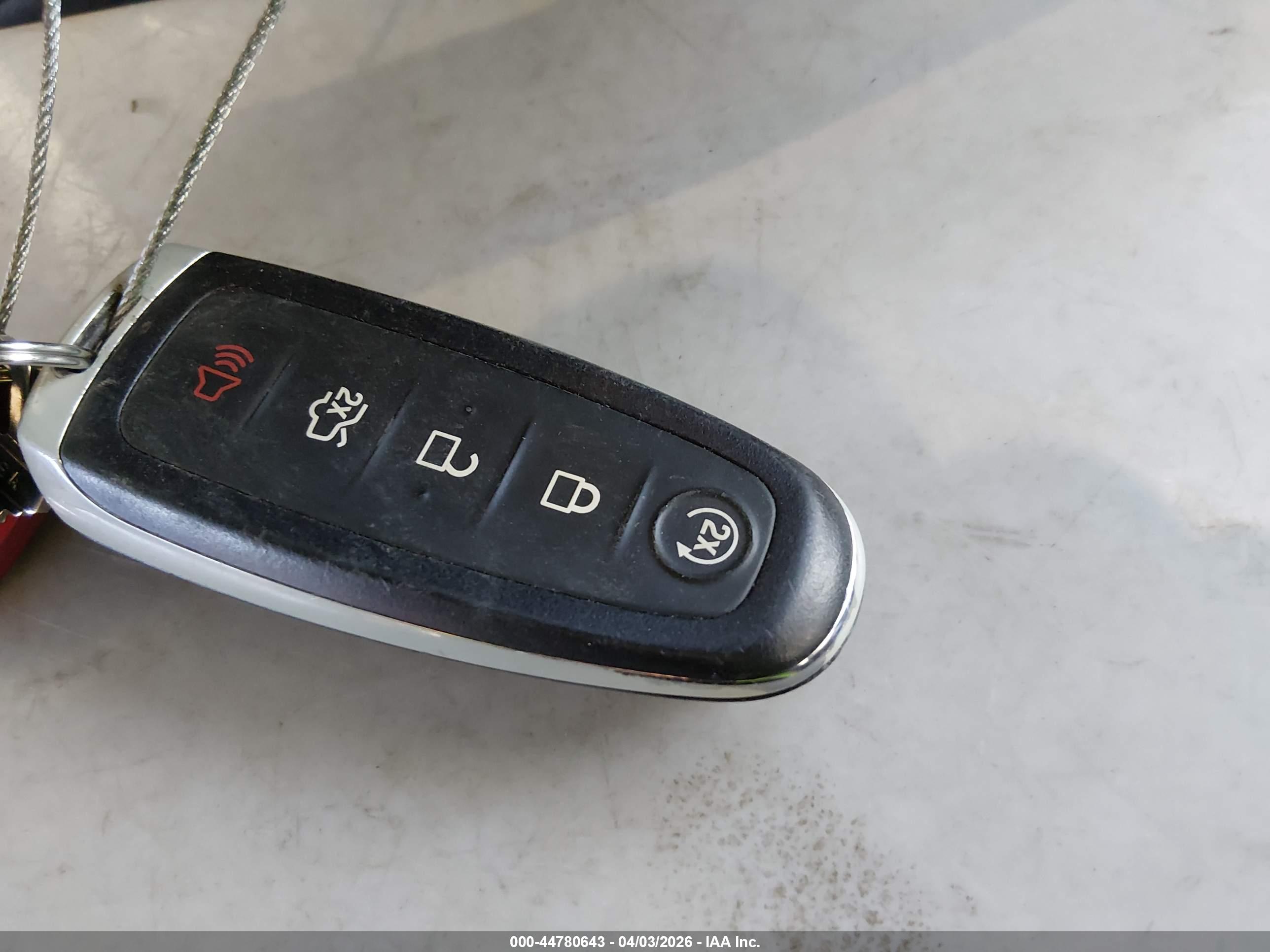 FORD ESCAPE image 11