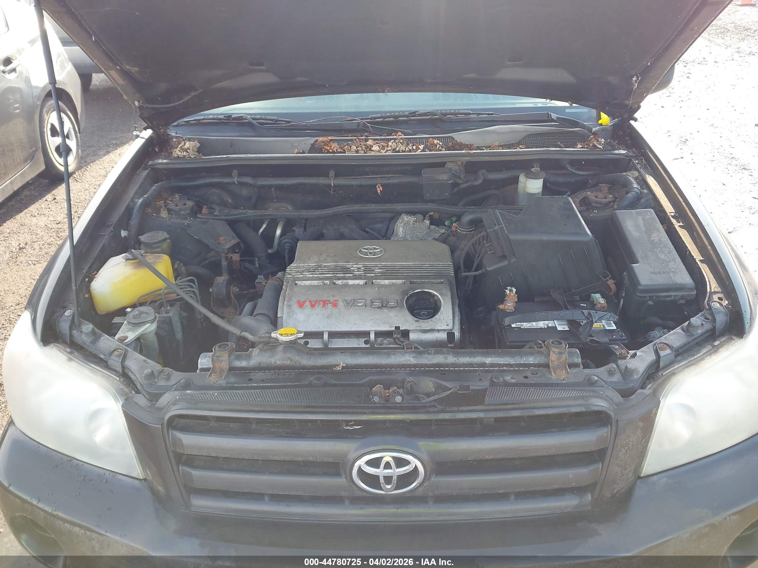 TOYOTA HIGHLANDER image 10