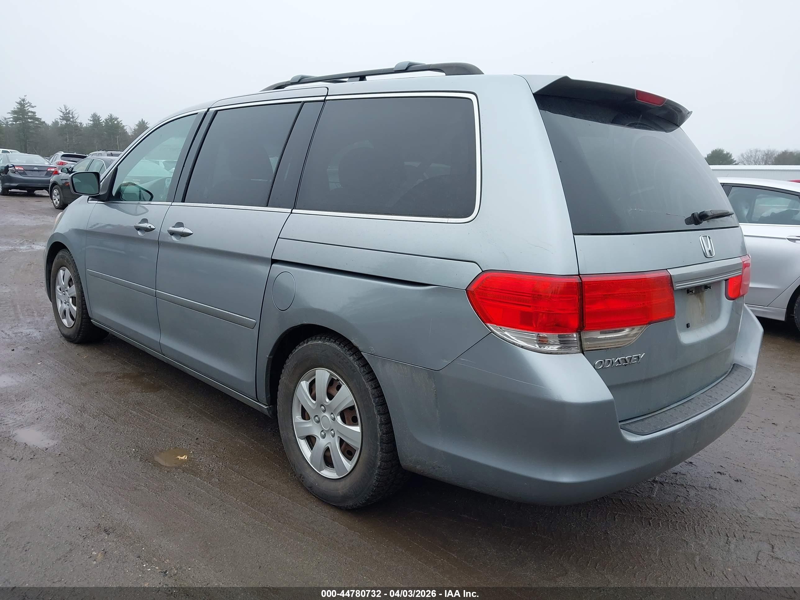 HONDA ODYSSEY image 3