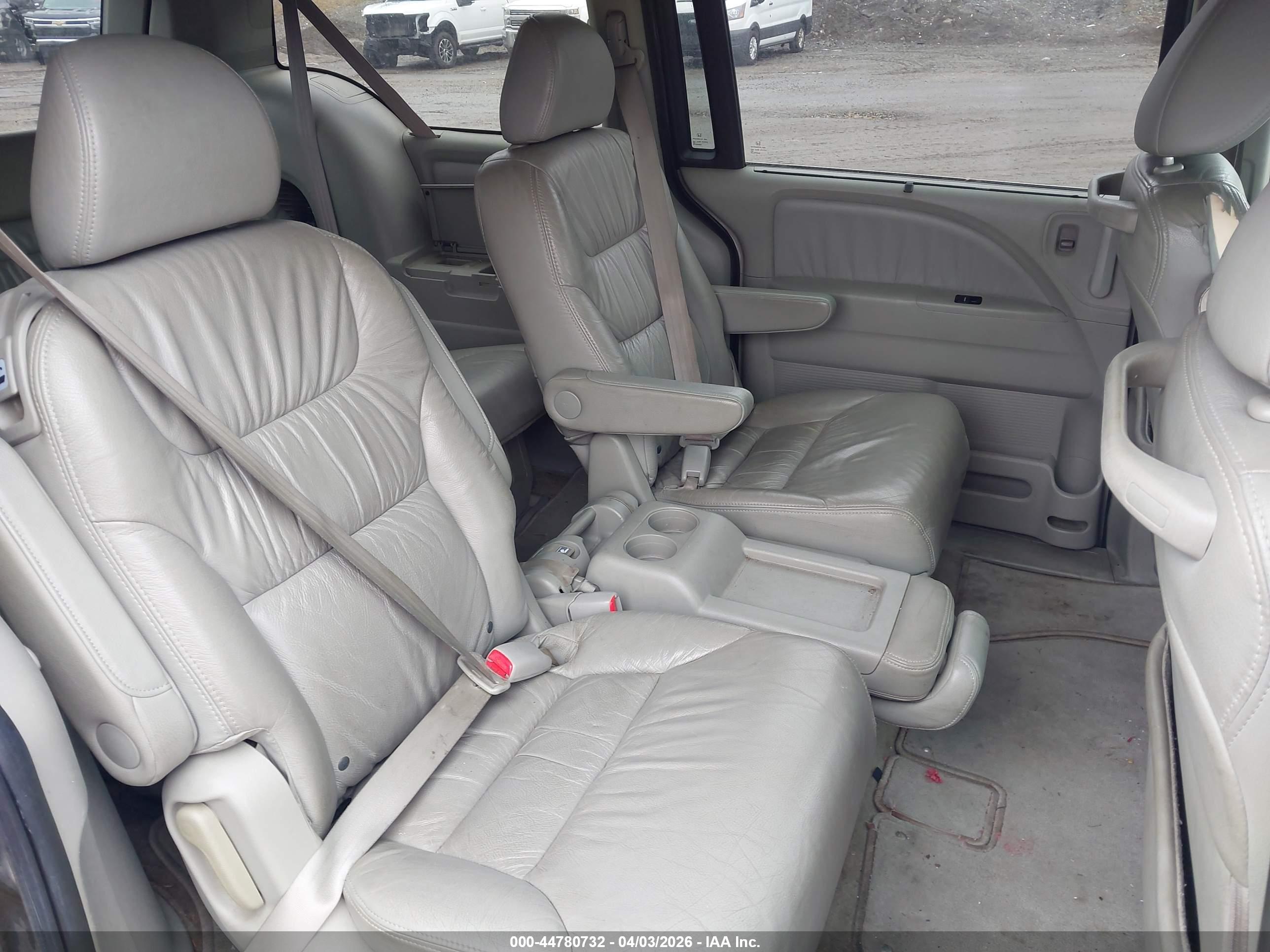 HONDA ODYSSEY image 8