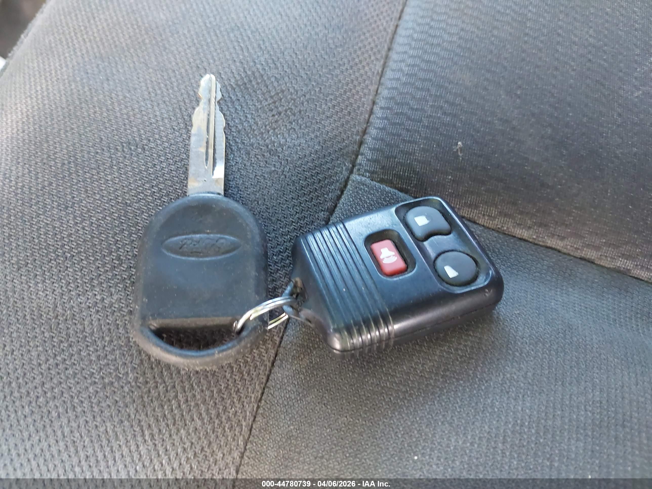 FORD F-150 image 11