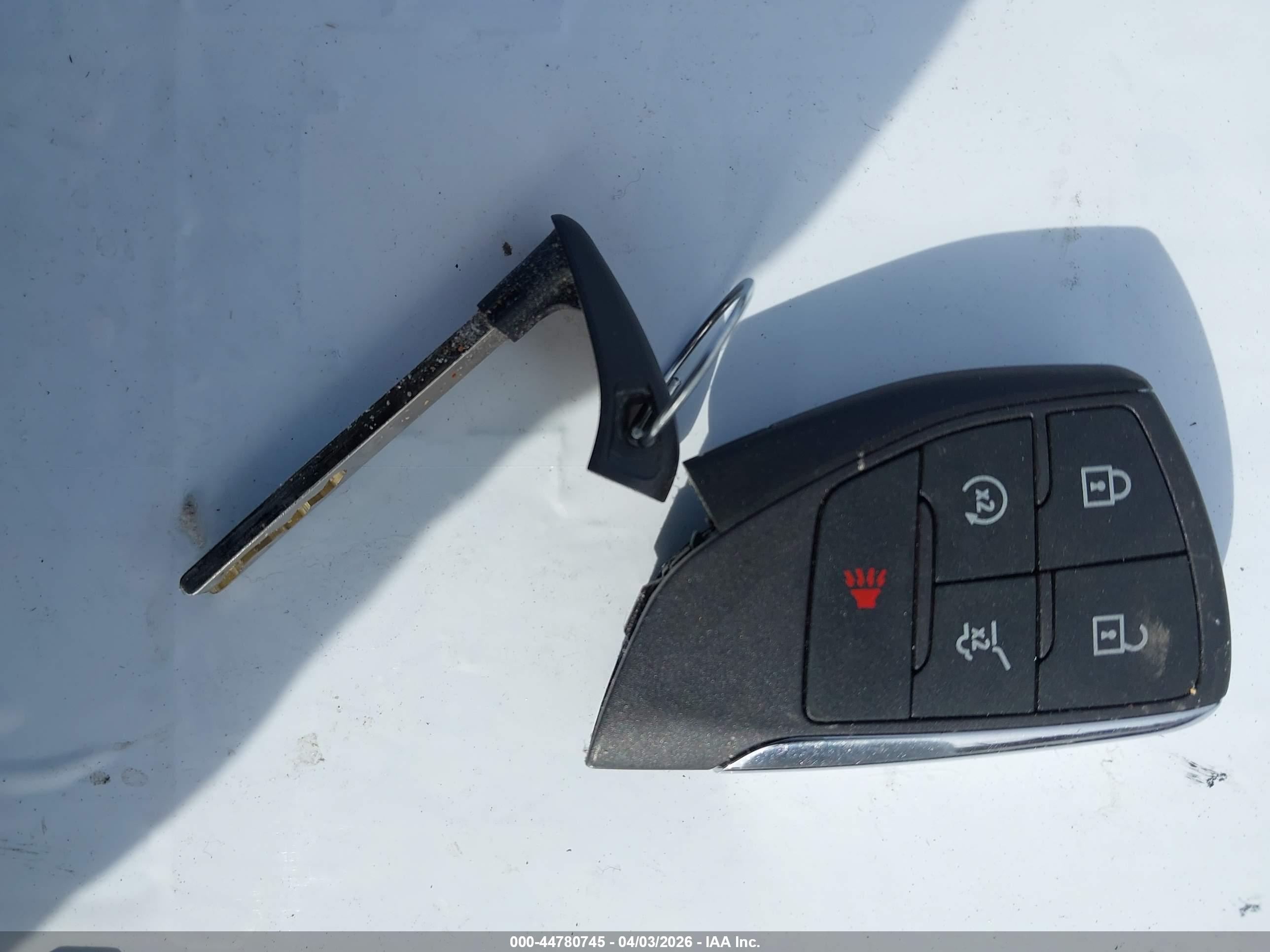 CHEVROLET EQUINOX image 11