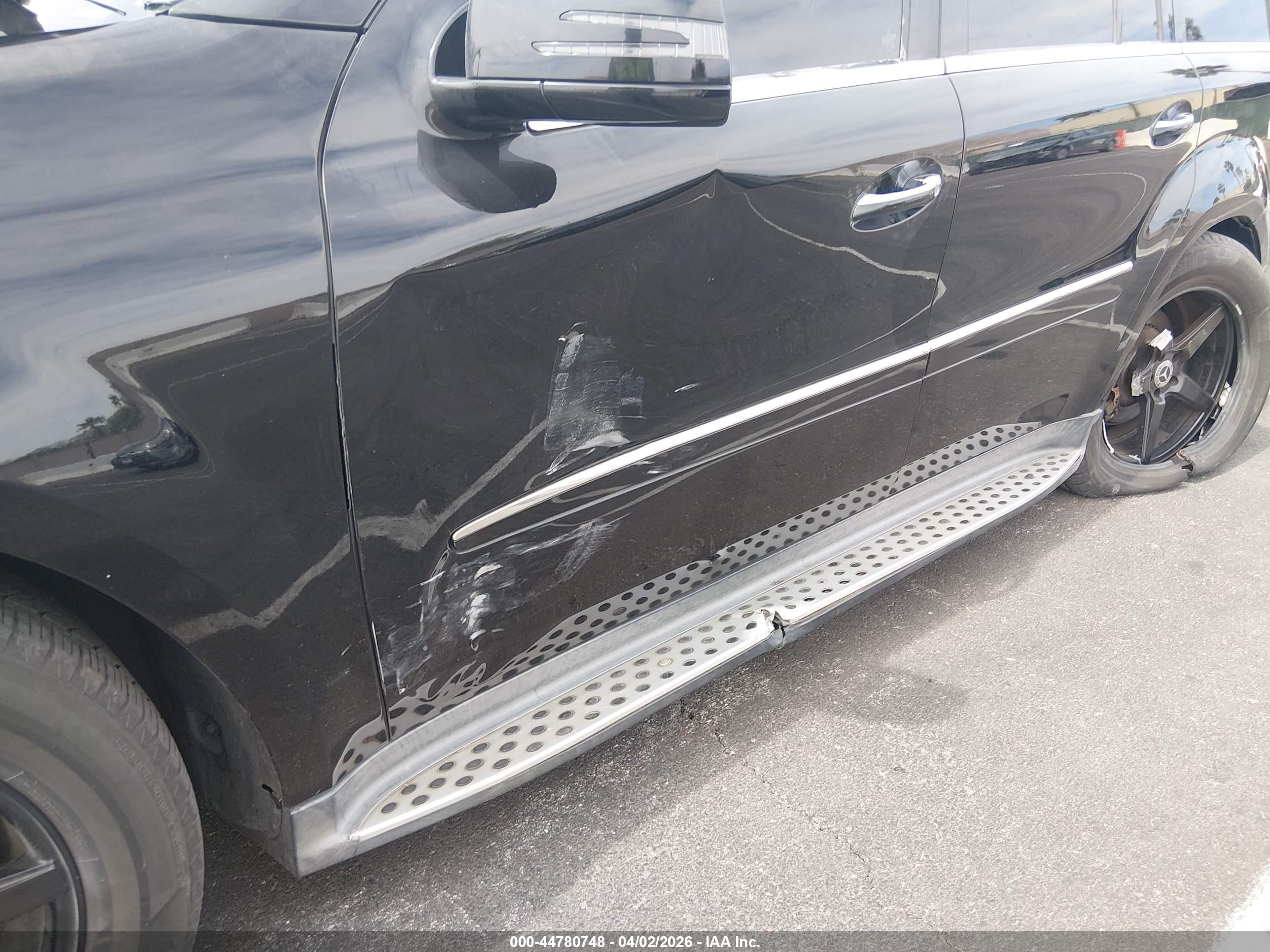 MERCEDES-BENZ GL image 6
