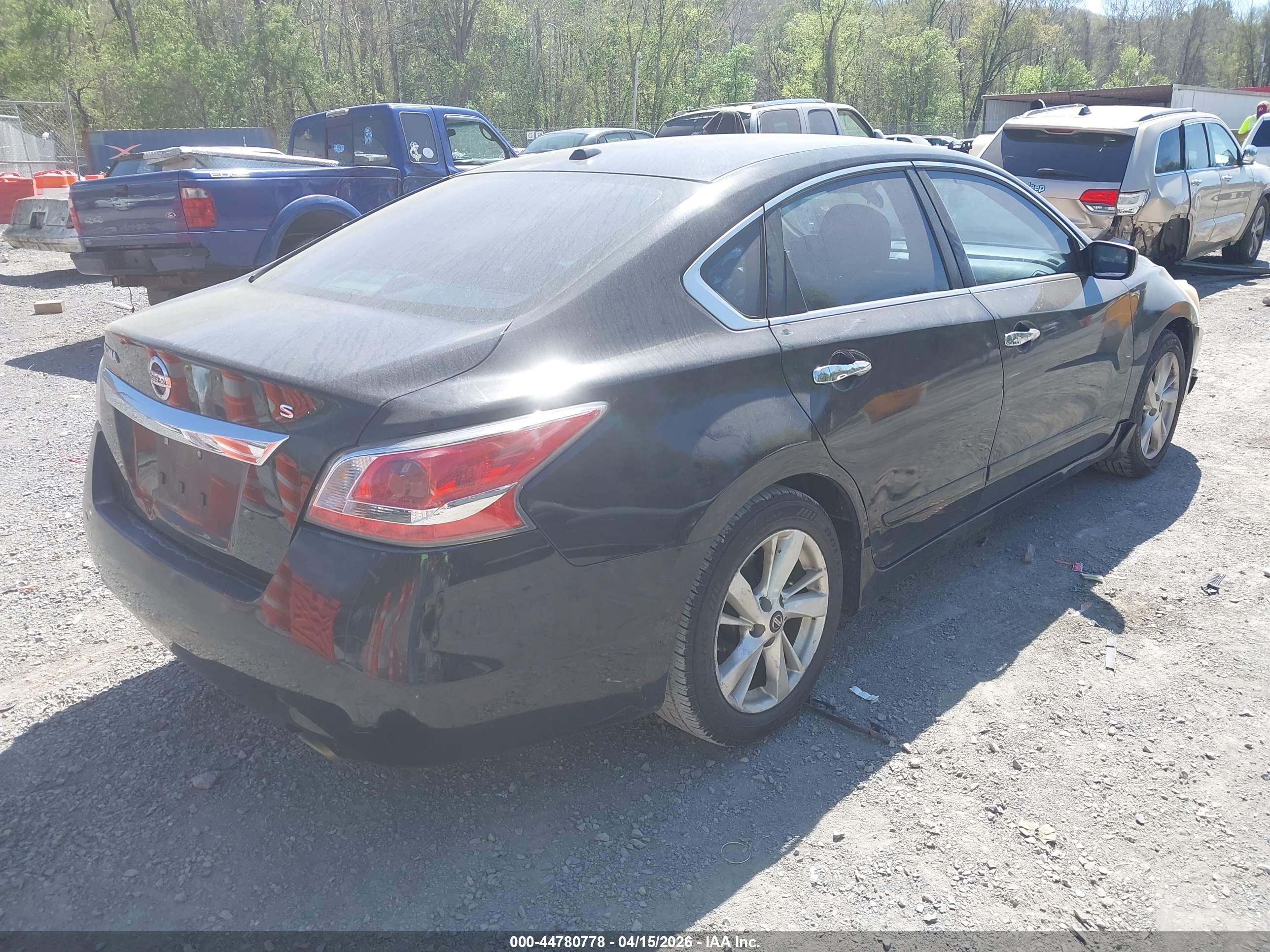 NISSAN ALTIMA image 4