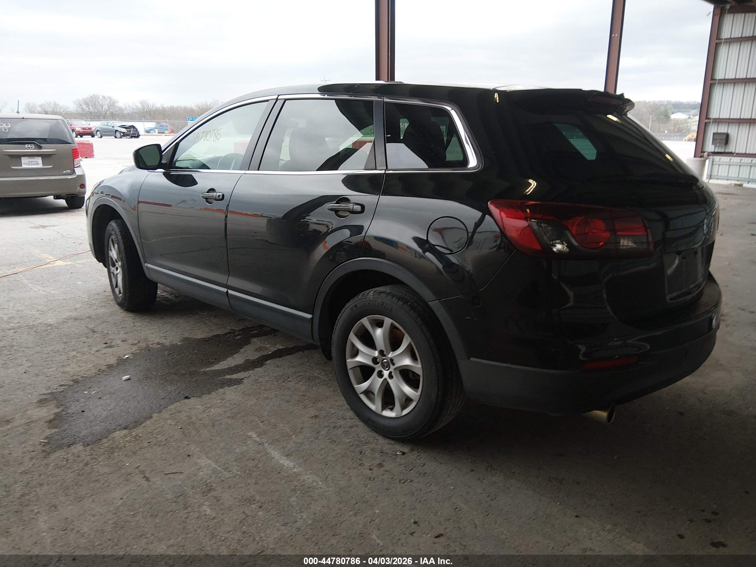 MAZDA CX-9 image 3