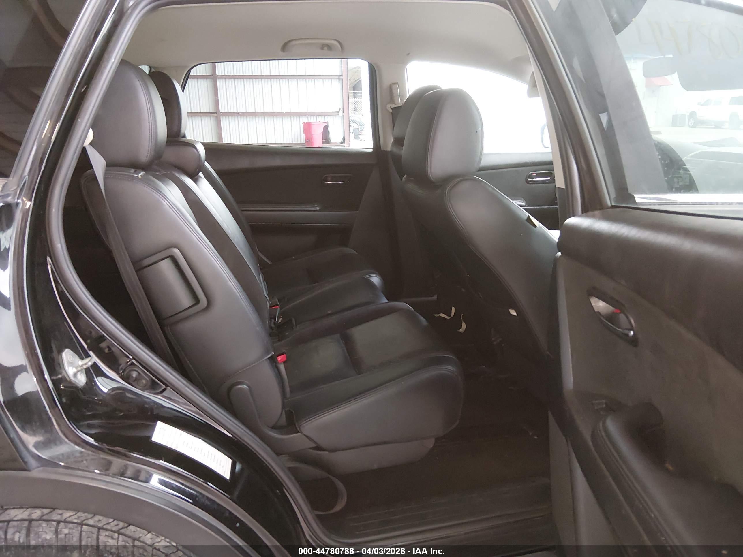 MAZDA CX-9 image 8
