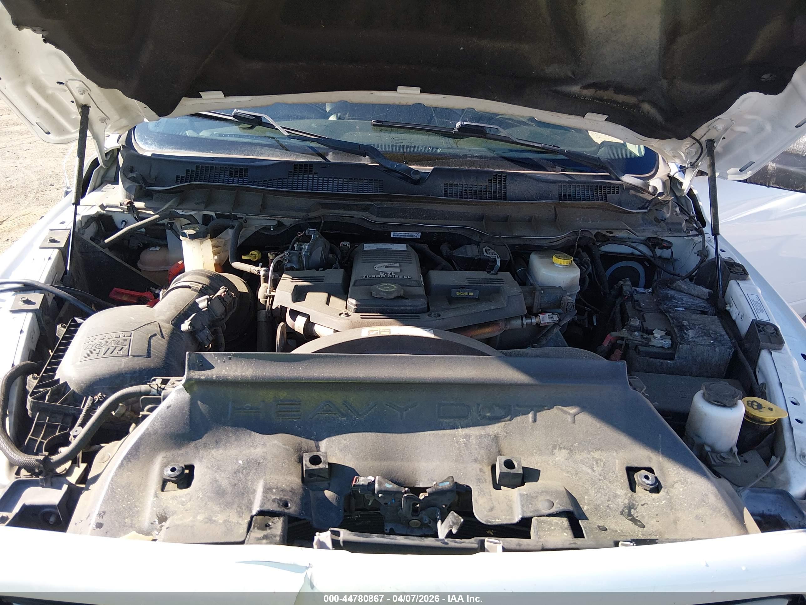 RAM 2500 image 10