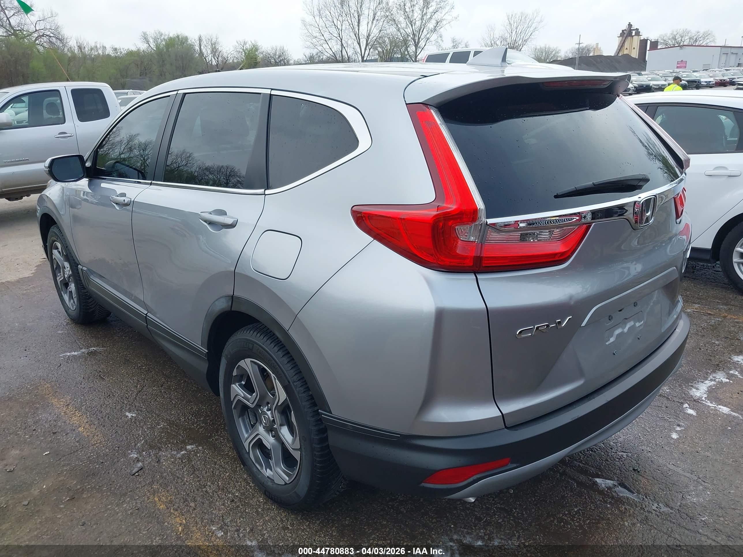 HONDA CR-V image 3
