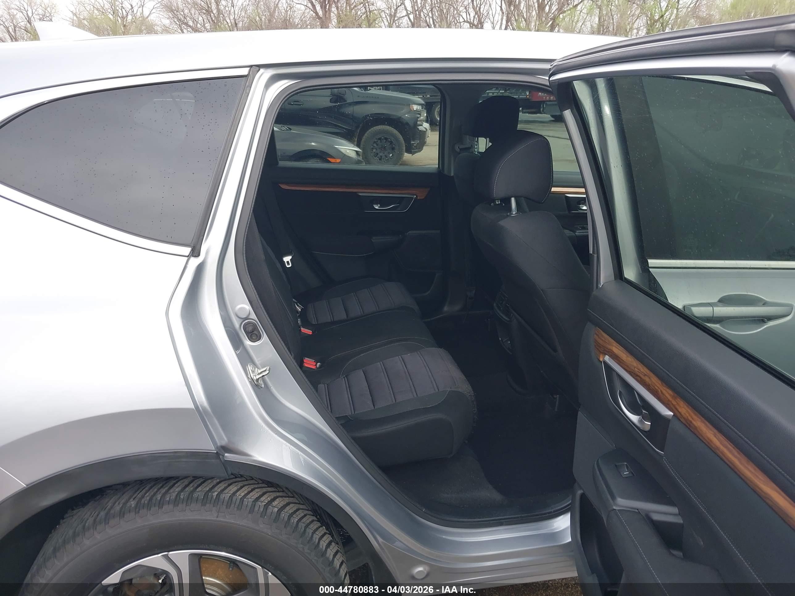 HONDA CR-V image 8