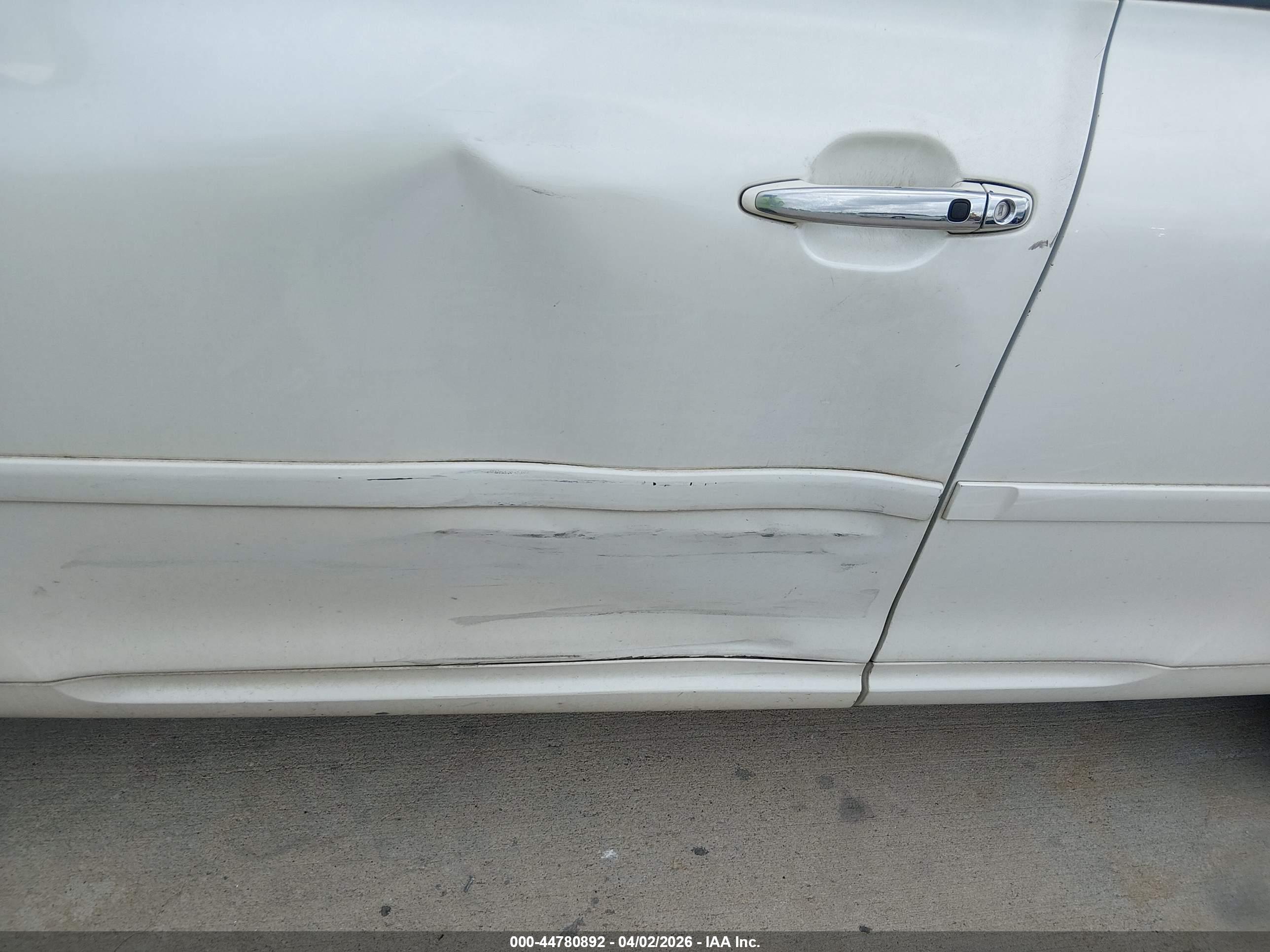 TOYOTA HIGHLANDER image 6