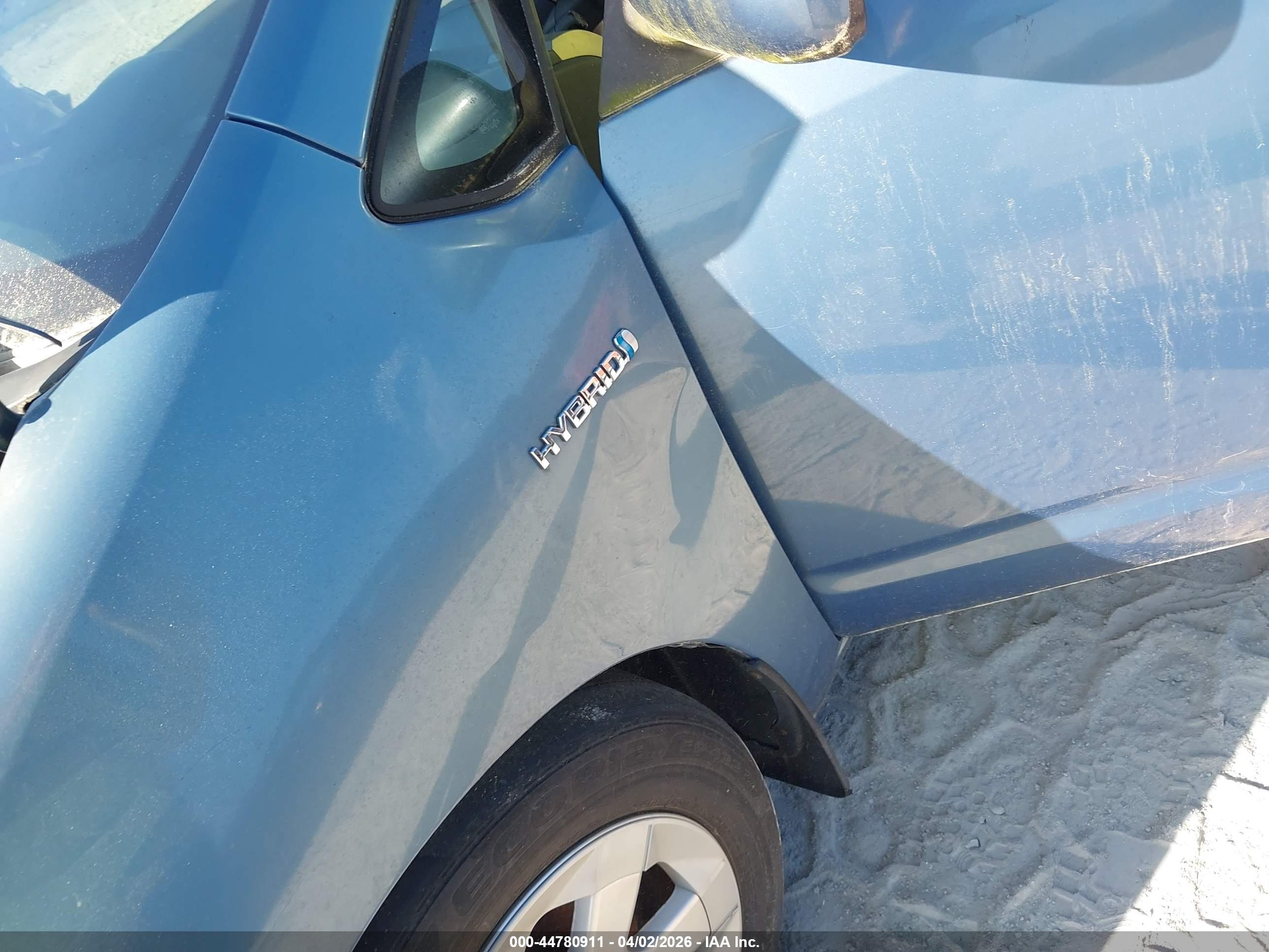 TOYOTA PRIUS image 6