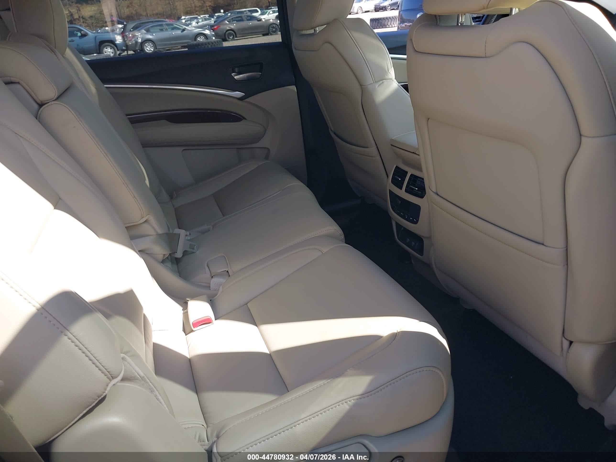 ACURA MDX image 8